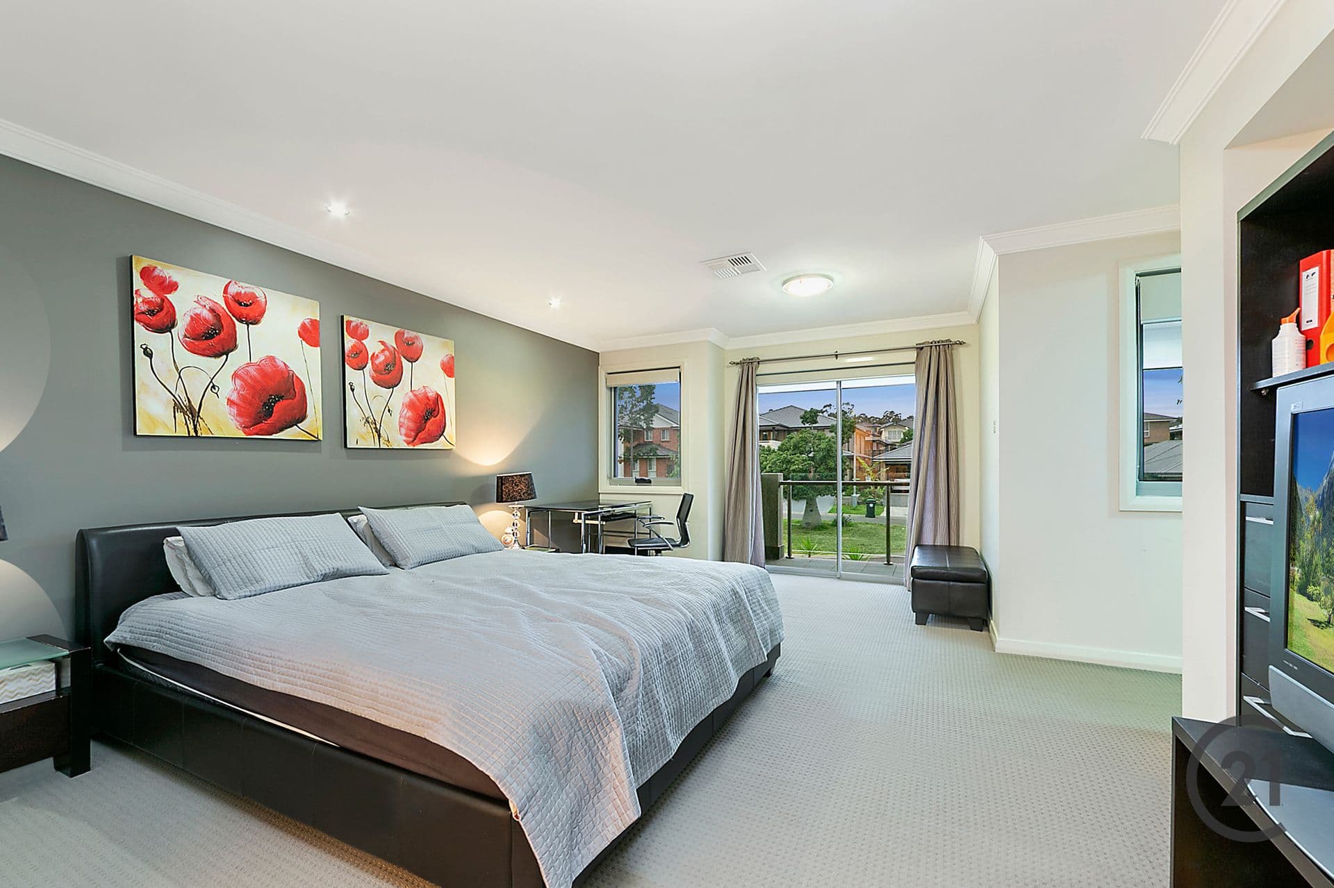 17 Eaglewood Gardens, Beaumont Hills, NSW, 2155, Beaumont Hills - Thumbnail 4