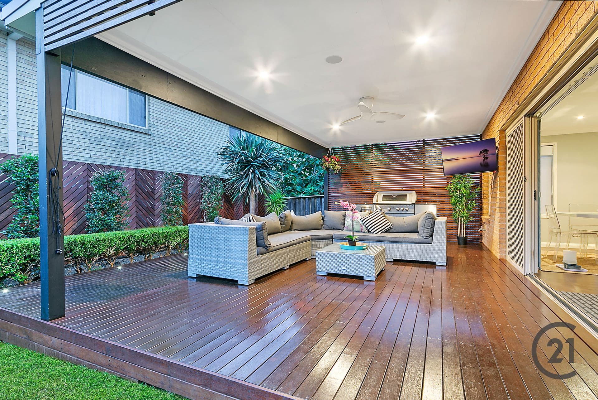 3 Redgum Crescent, Beaumont Hills, NSW, 2155, Beaumont Hills - Thumbnail 2