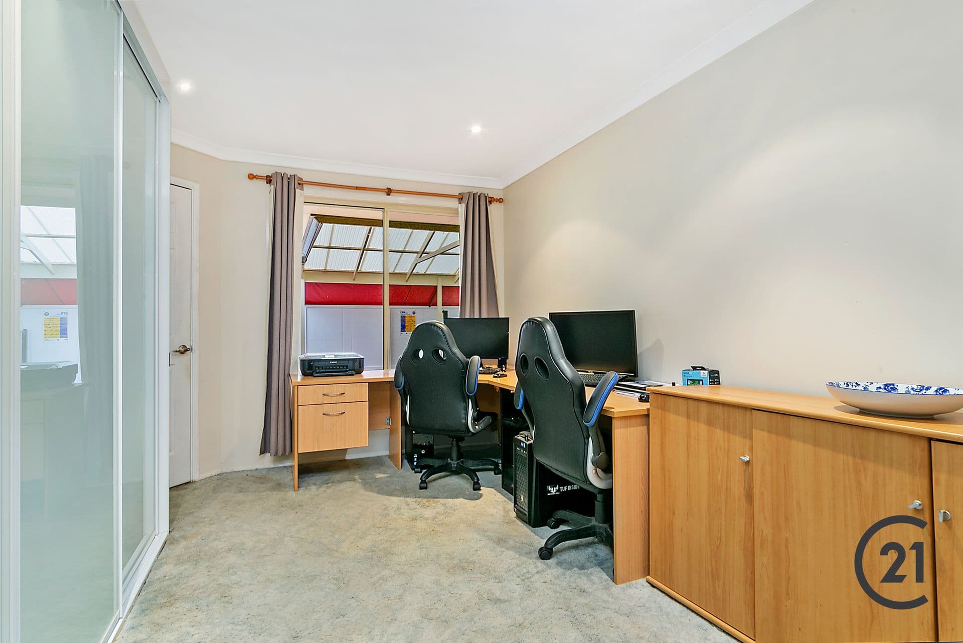 54 Brampton Drive, Beaumont Hills, NSW, 2155, Beaumont Hills - Thumbnail 7