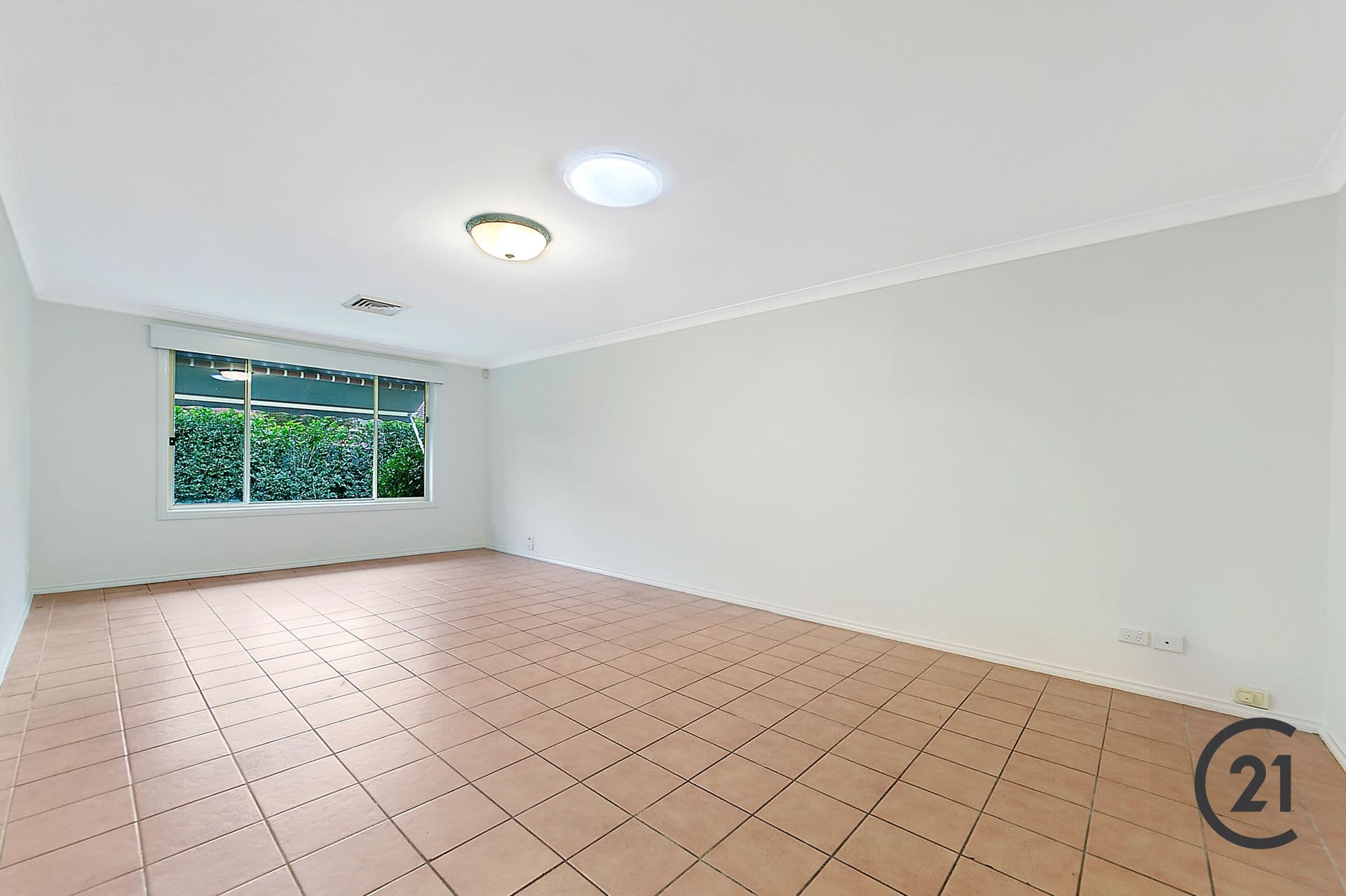 14 Macks Glen, Beaumont Hills, NSW, 2155, Beaumont Hills - Thumbnail 2