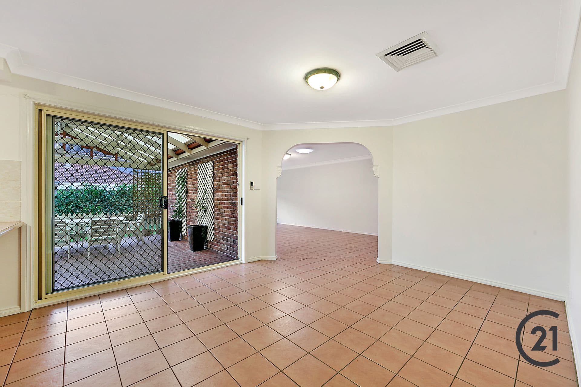 14 Macks Glen, Beaumont Hills, NSW, 2155, Beaumont Hills - Thumbnail 6