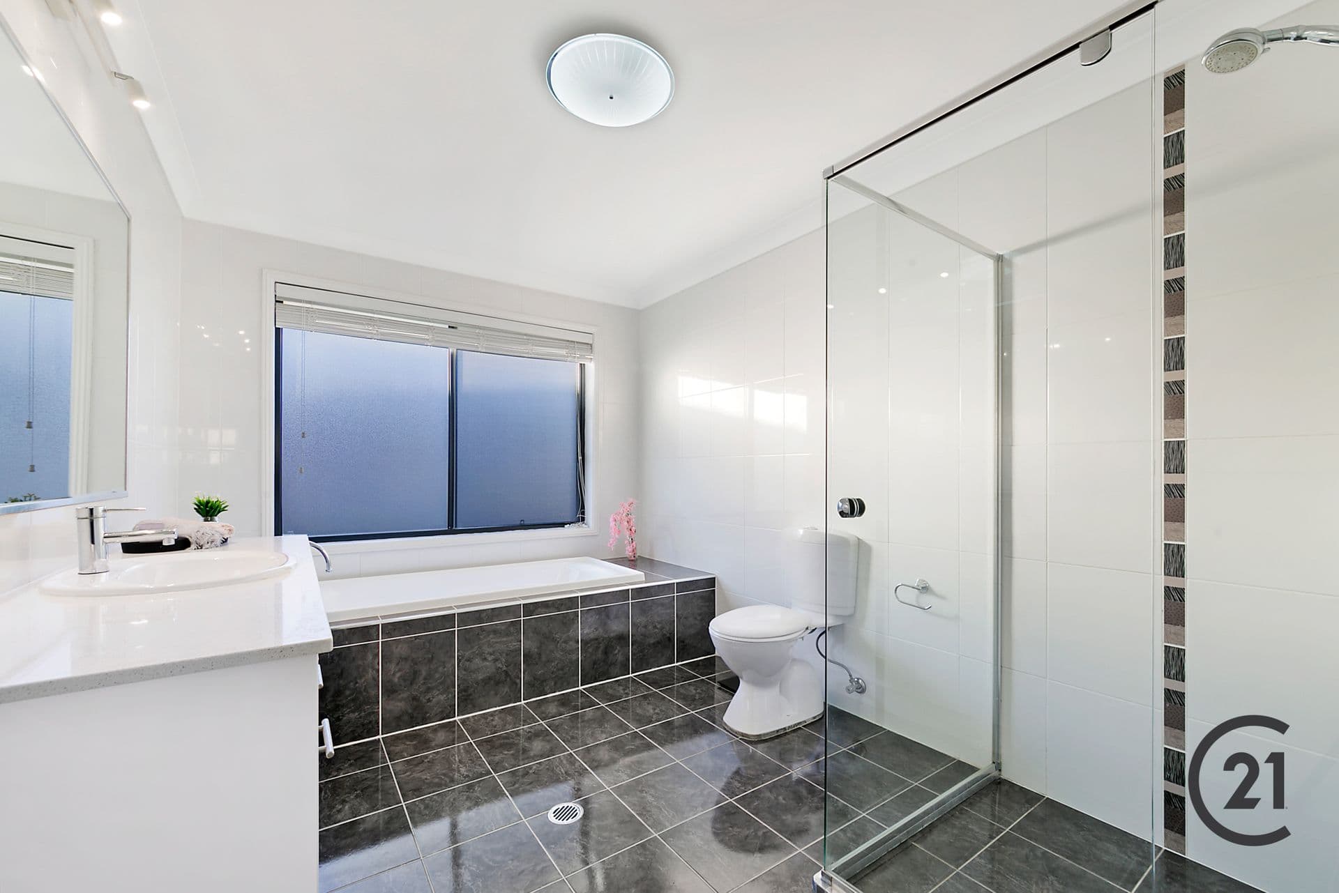 4 Buckley Street, Beaumont Hills, NSW, 2155, Beaumont Hills - Thumbnail 7