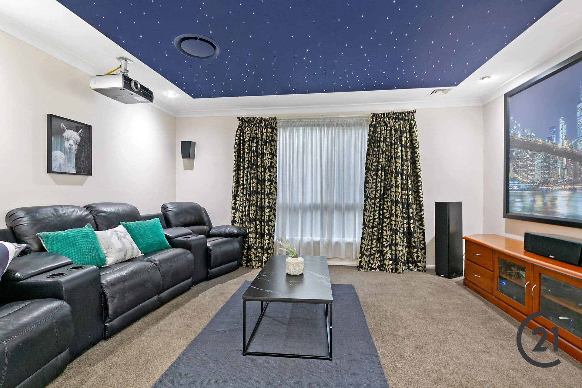 4 Buckley Street, Beaumont Hills, NSW, 2155, Beaumont Hills - Thumbnail 3