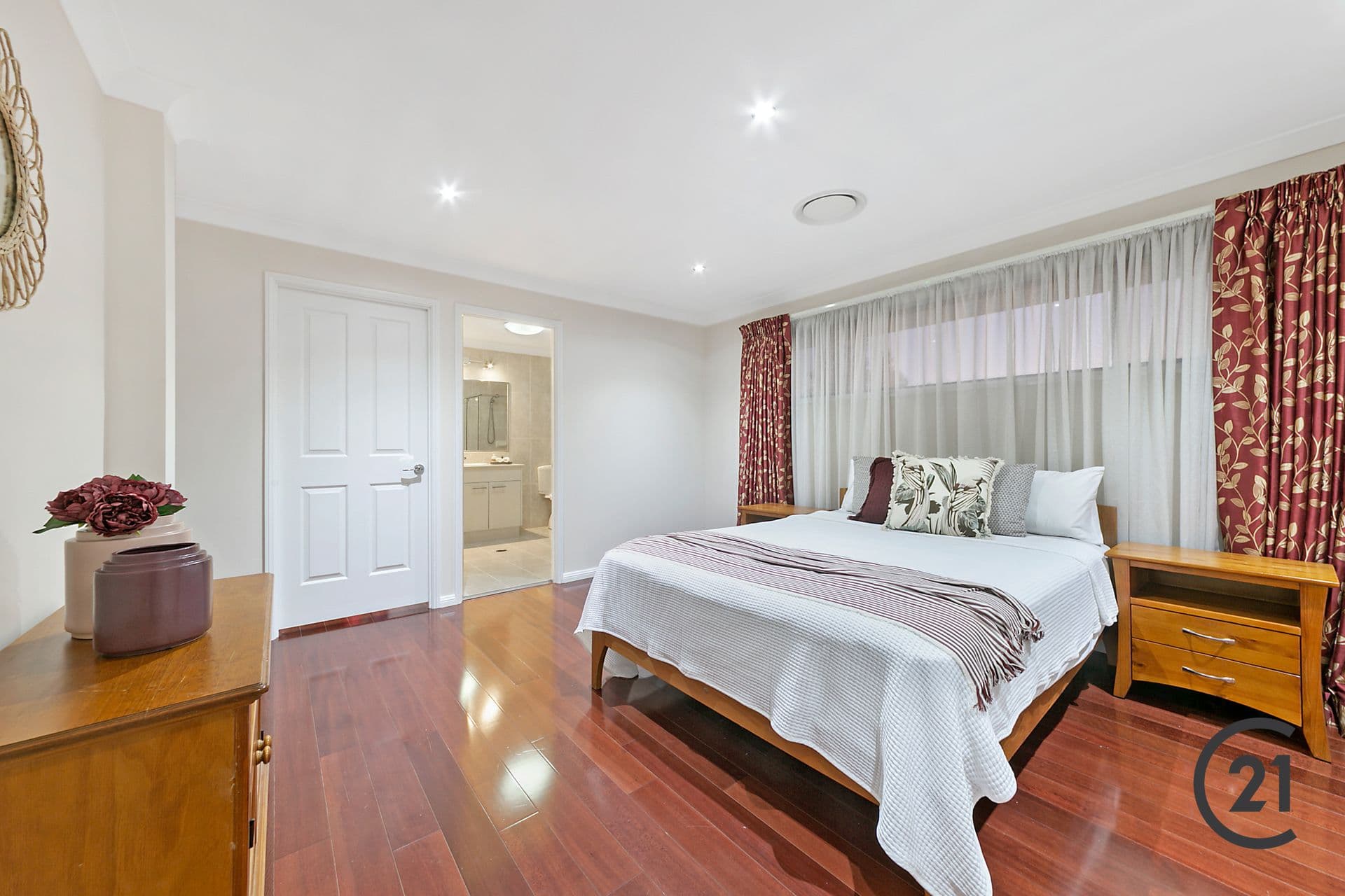 4 Buckley Street, Beaumont Hills, NSW, 2155, Beaumont Hills - Thumbnail 6