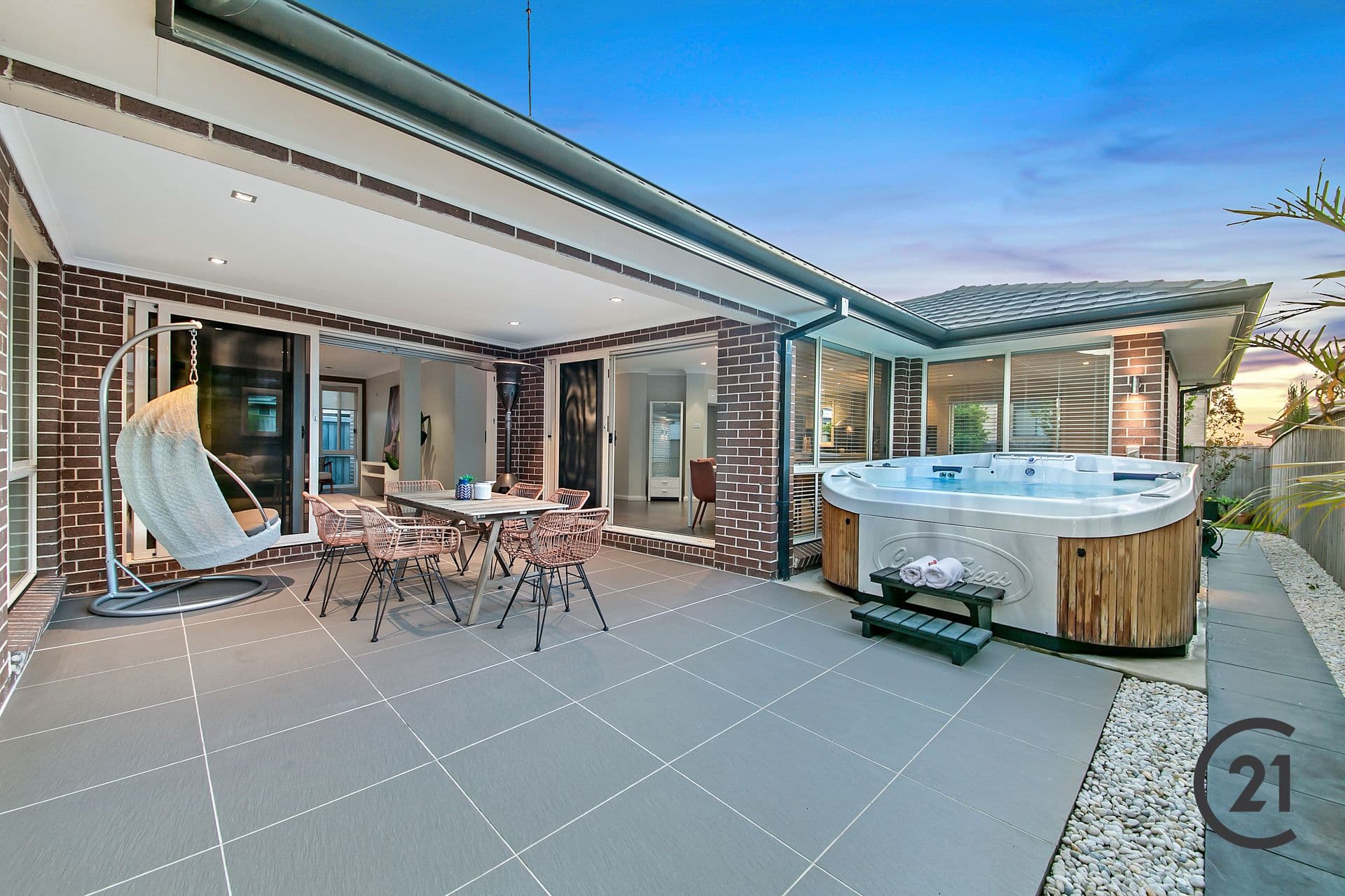 7 Hadley Circuit, Beaumont Hills, NSW, 2155, Beaumont Hills - Thumbnail 2