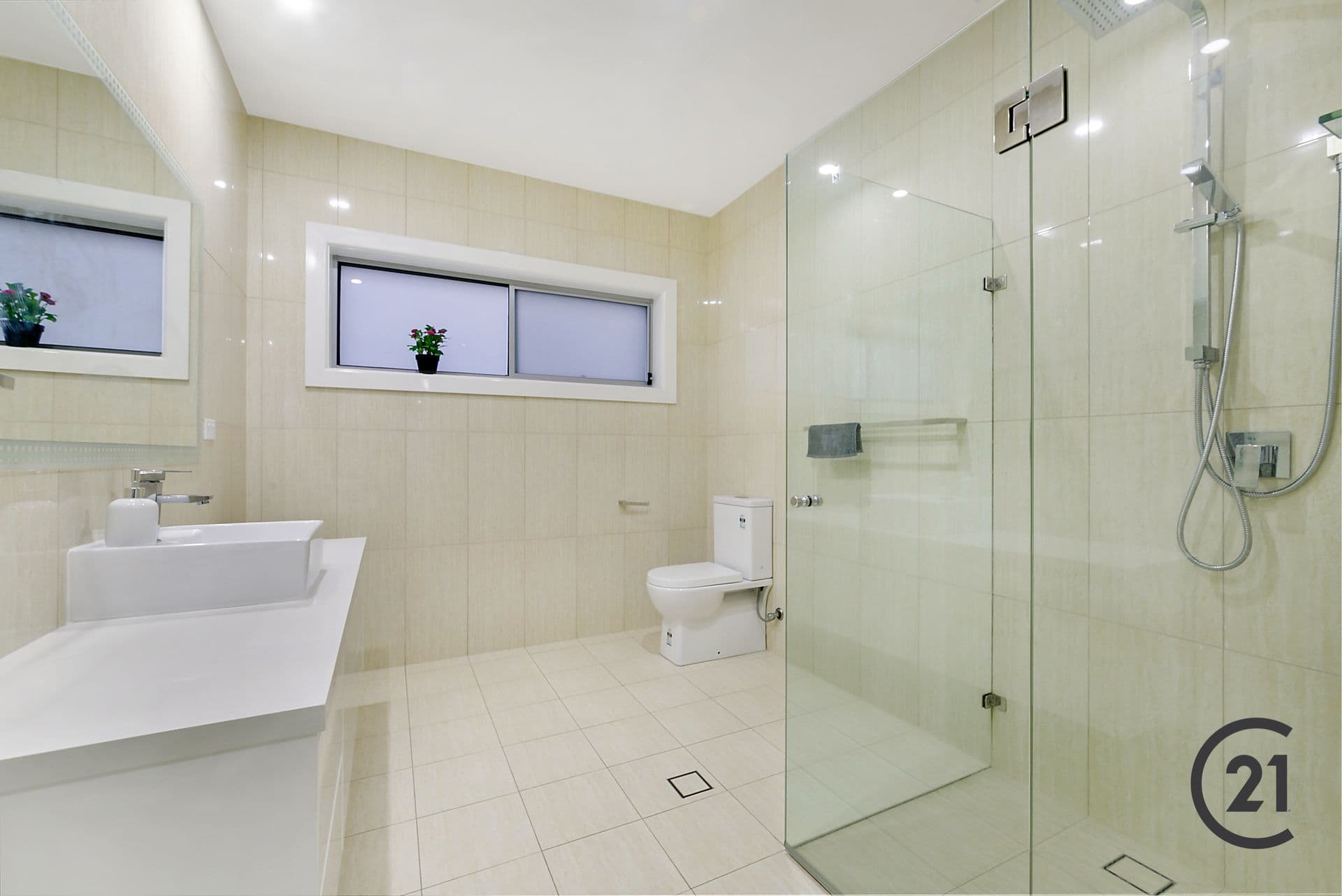 9 Glasshouse Road, Beaumont Hills, NSW, 2155, Beaumont Hills - Thumbnail 7
