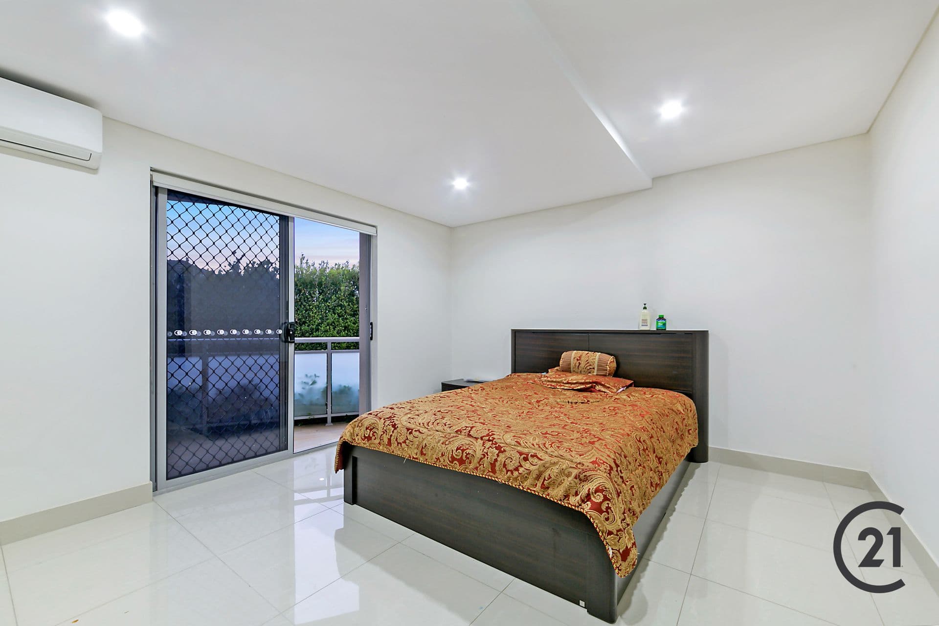 9 Glasshouse Road, Beaumont Hills, NSW, 2155, Beaumont Hills - Thumbnail 8