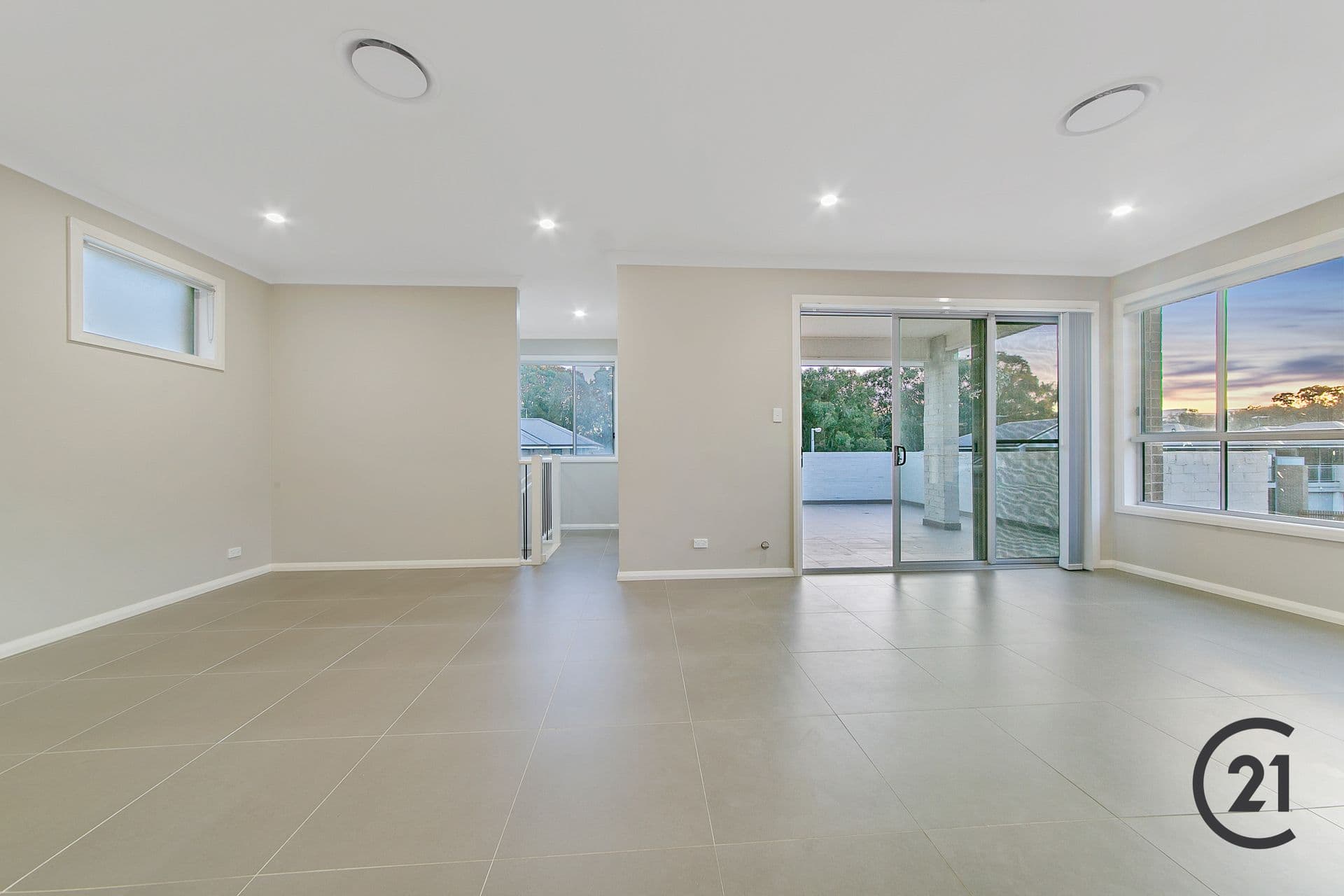 18 Caballo Street, Beaumont Hills, NSW, 2155, Beaumont Hills - Thumbnail 2