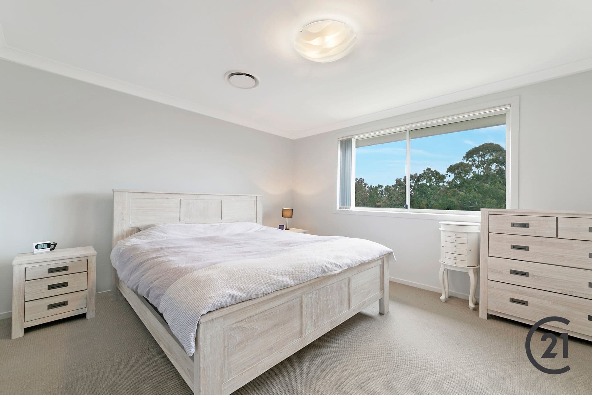 12 Bridgewood Drive, Beaumont Hills, NSW, 2155, Beaumont Hills - Thumbnail 8