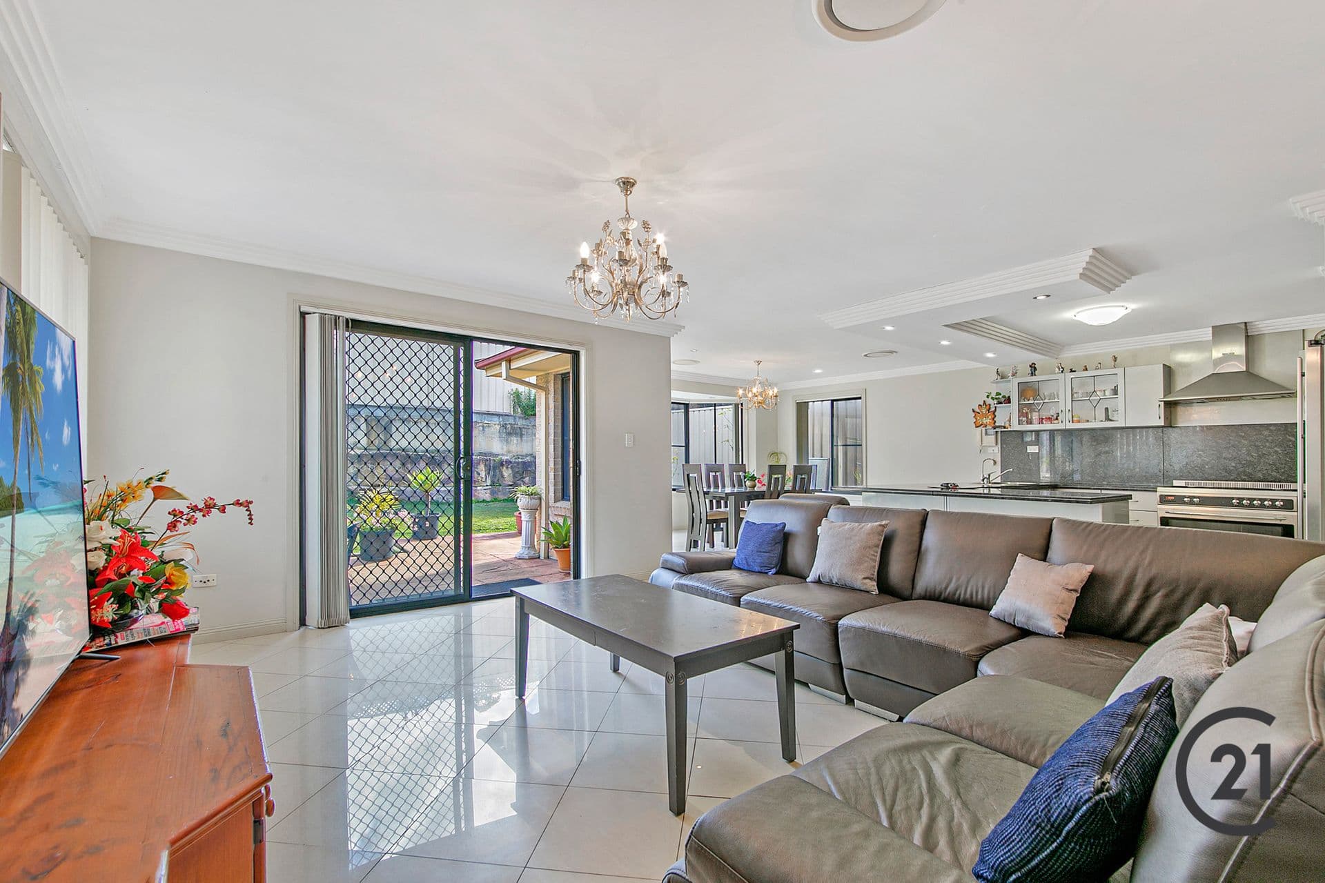 9 Smalls Creek Way, Beaumont Hills, NSW, 2155, Beaumont Hills - Thumbnail 3