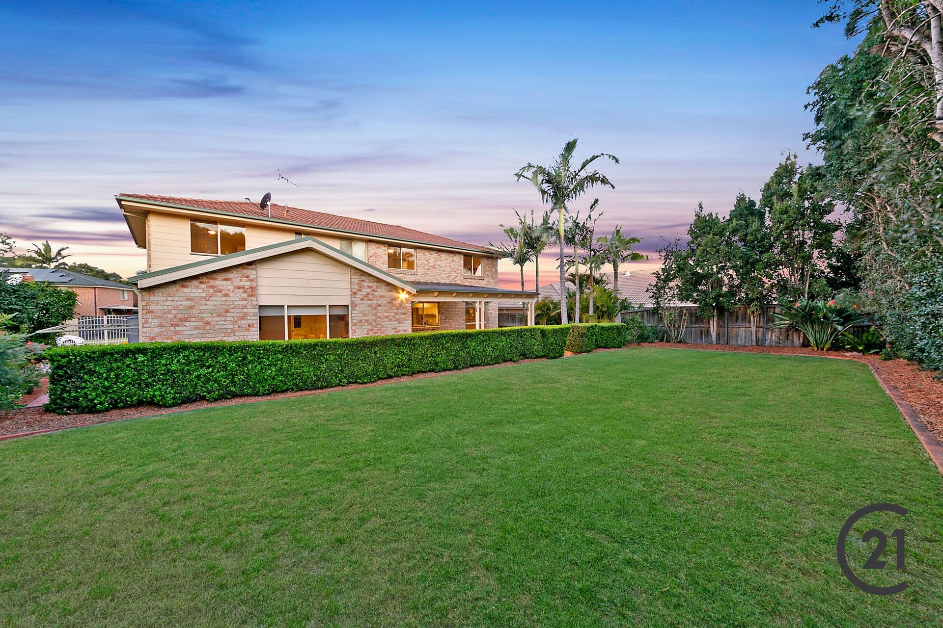 8 Eugenes Glen, Beaumont Hills, NSW, 2155, Beaumont Hills - Thumbnail 2