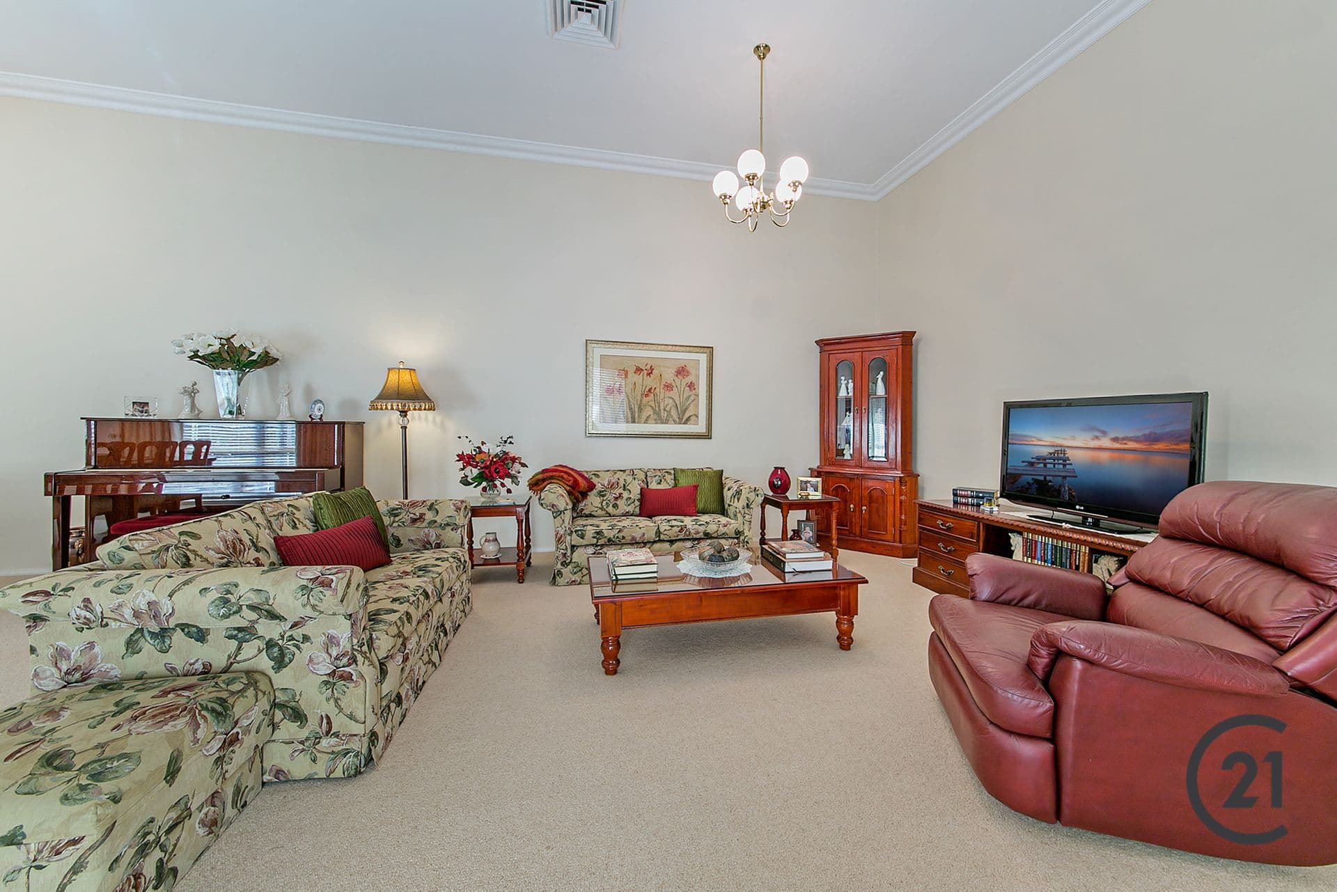 64 Brampton Drive, Beaumont Hills, NSW, 2155, Beaumont Hills - Thumbnail 4