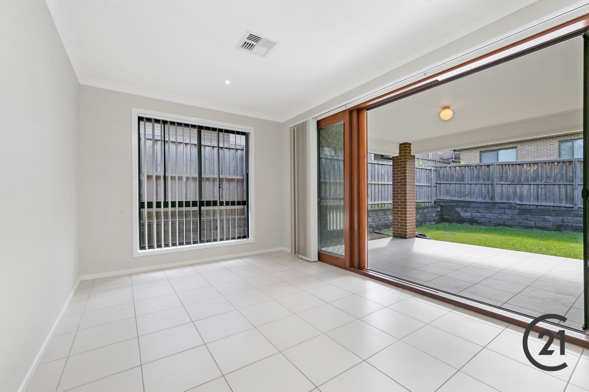 30 Carmargue Street, Beaumont Hills, NSW, 2155, Beaumont Hills - Thumbnail 5