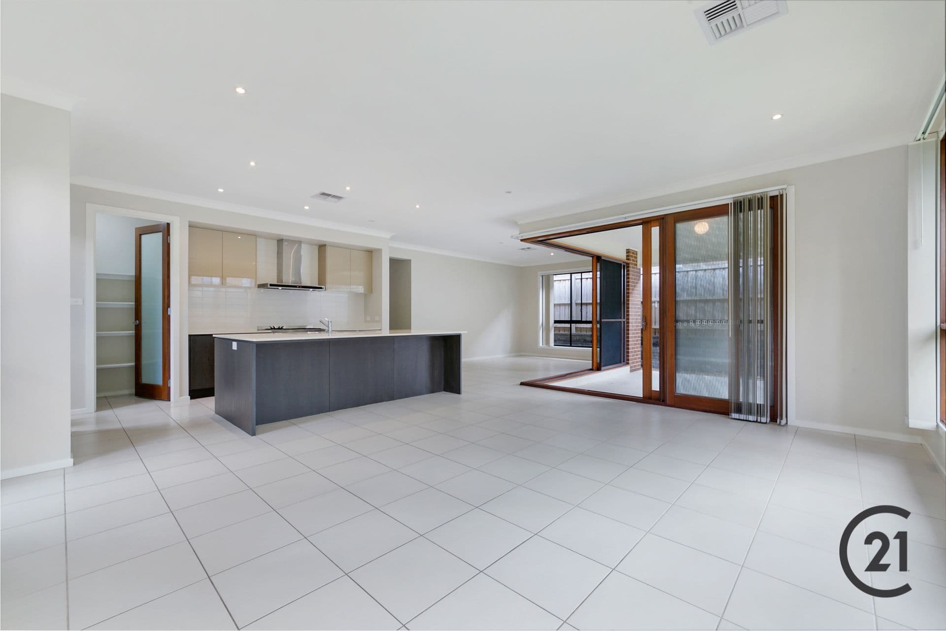 30 Carmargue Street, Beaumont Hills, NSW, 2155, Beaumont Hills - Thumbnail 4