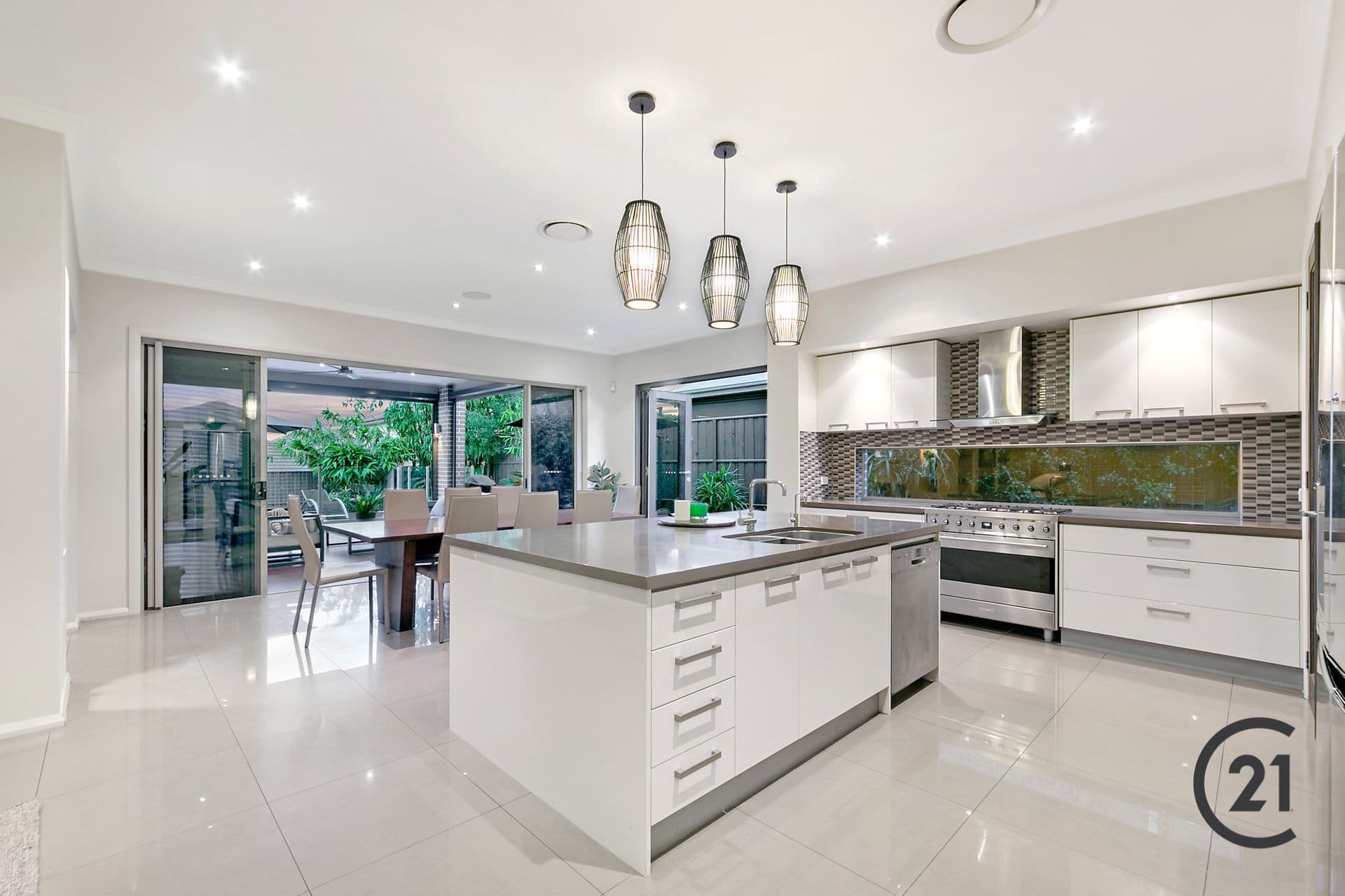 21 Eaglewood Gardens, Beaumont Hills, NSW, 2155, Beaumont Hills - Thumbnail 8