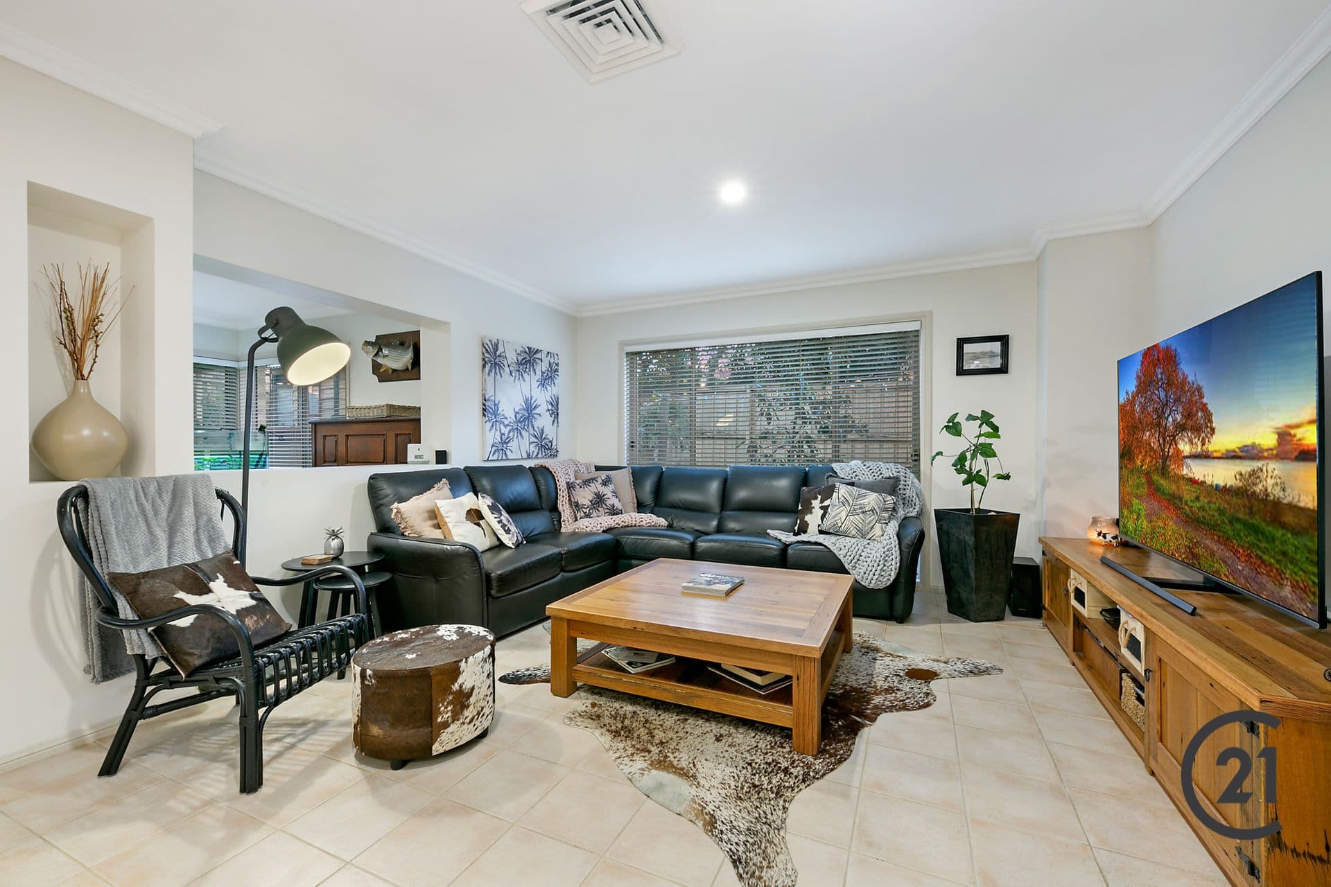 33 Sarah Jane Avenue, Beaumont Hills, NSW, 2155, Beaumont Hills - Thumbnail 3
