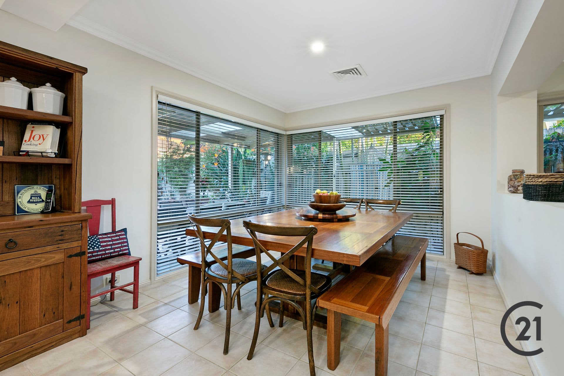 33 Sarah Jane Avenue, Beaumont Hills, NSW, 2155, Beaumont Hills - Thumbnail 5