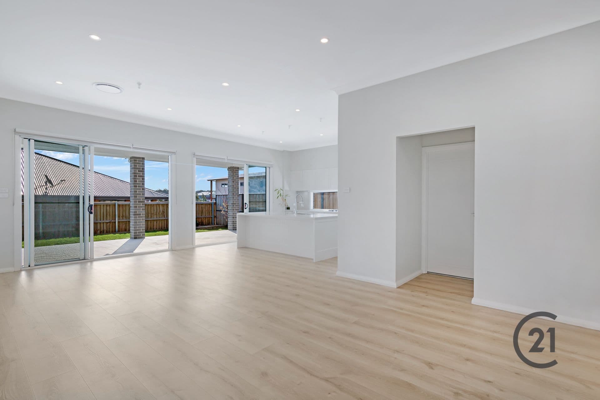 31 Jonagold Terrace, Box Hill, NSW, 2765, Gables - Thumbnail 3