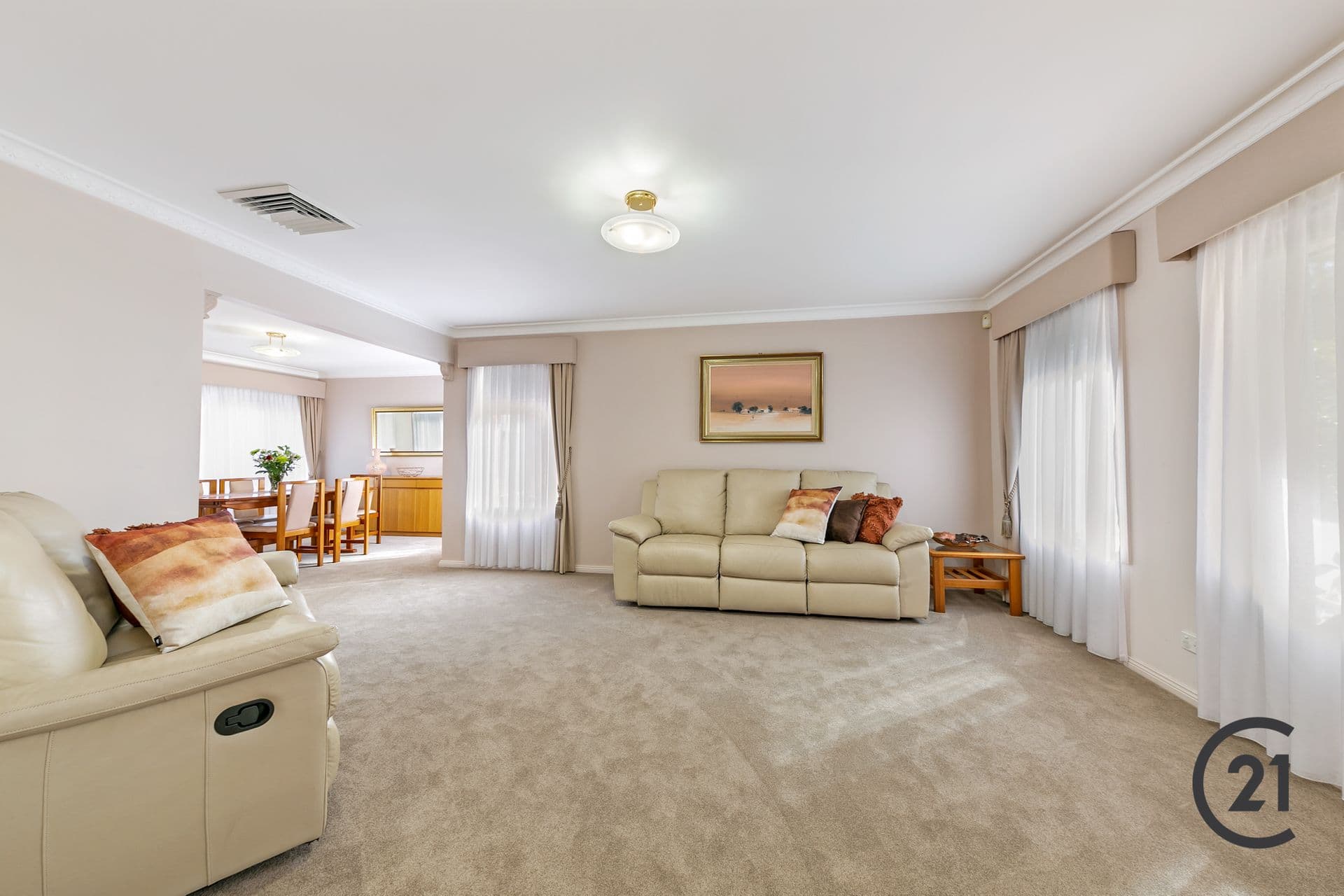 17 Matilda Grove, Beaumont Hills, NSW, 2155, Beaumont Hills - Thumbnail 2