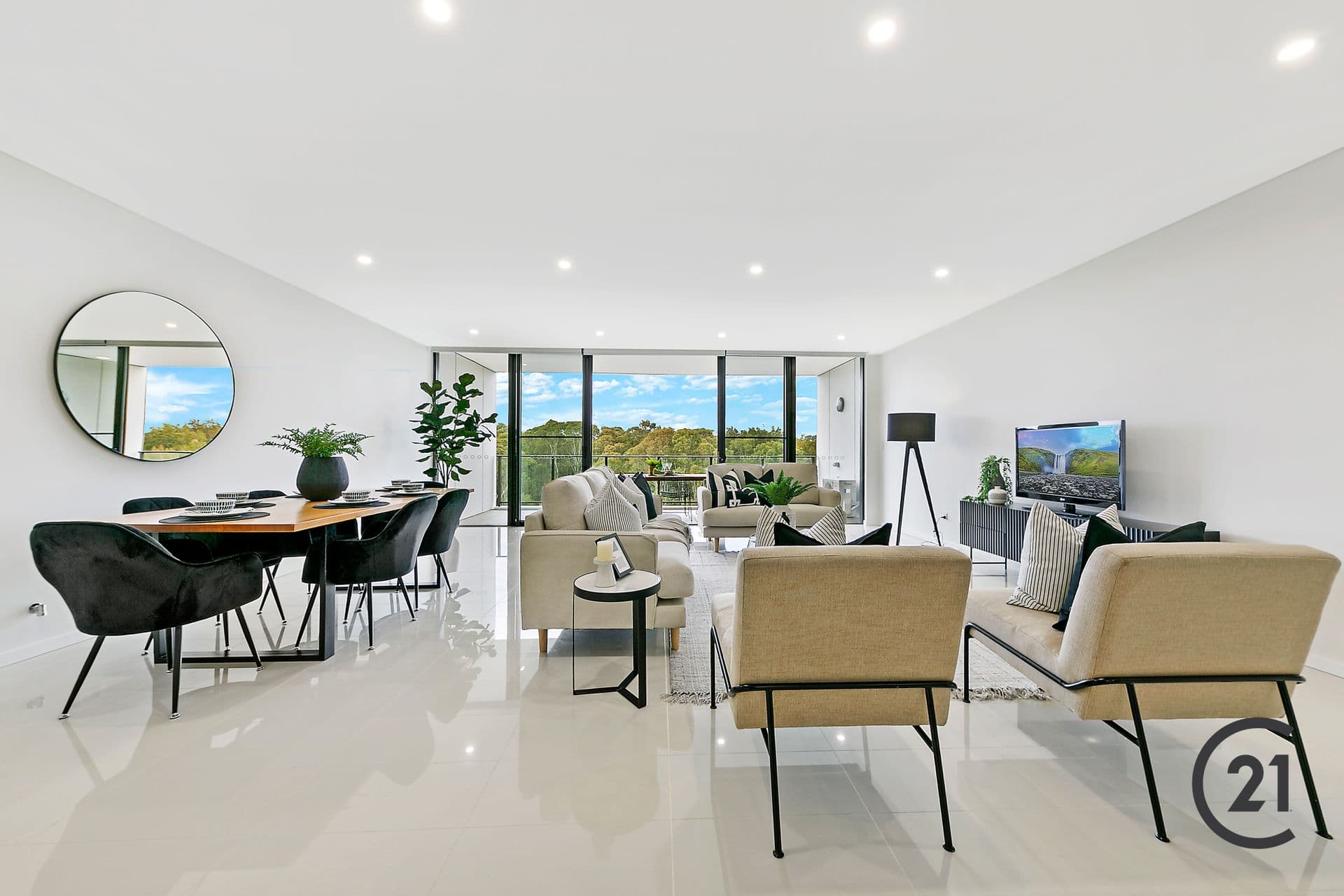 23/97 Caddies Boulevard, Rouse Hill, NSW, 2155, Rouse Hill - Thumbnail 2