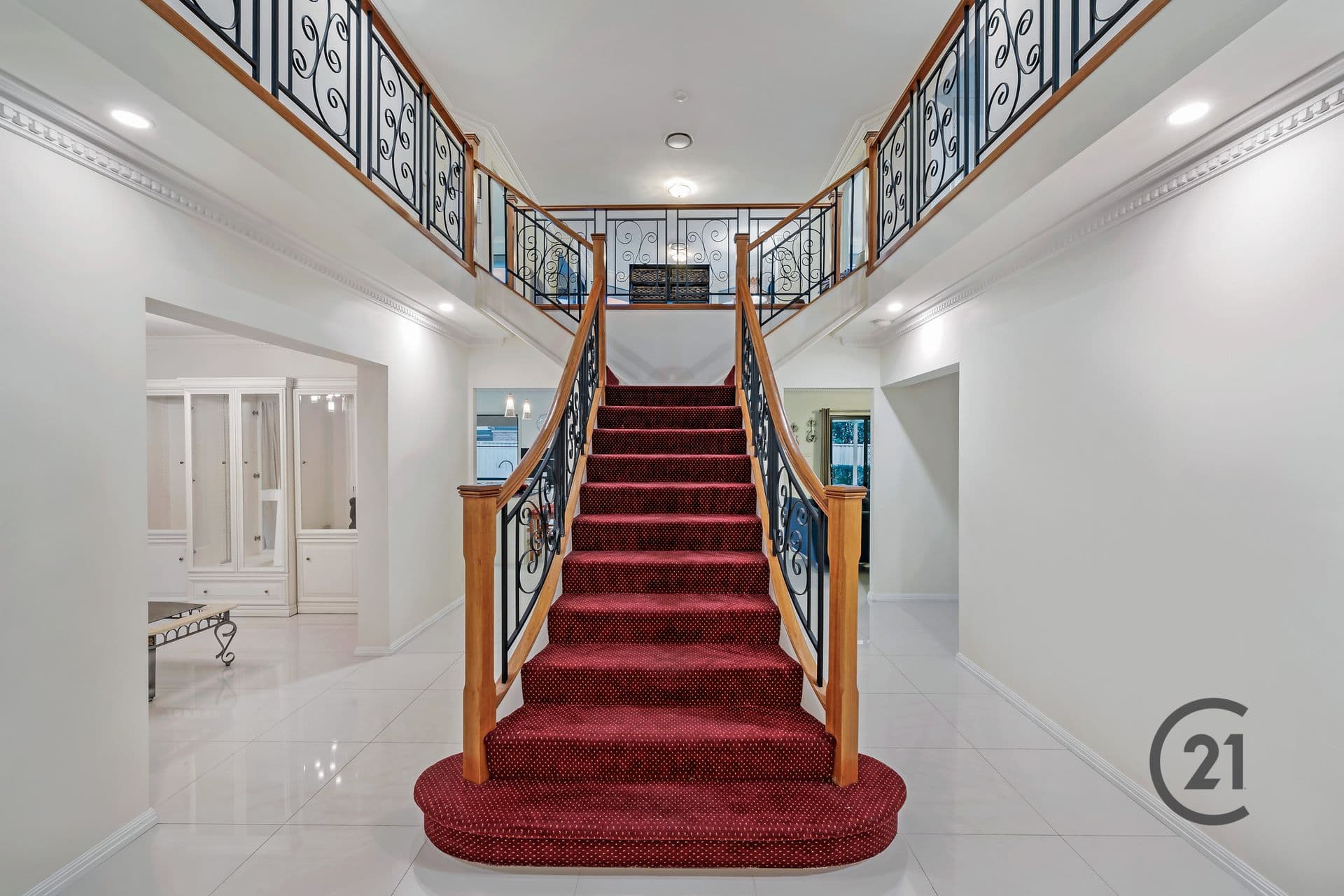 17 Broadleaf Crescent, Beaumont Hills, NSW, 2155, Beaumont Hills - Thumbnail 2