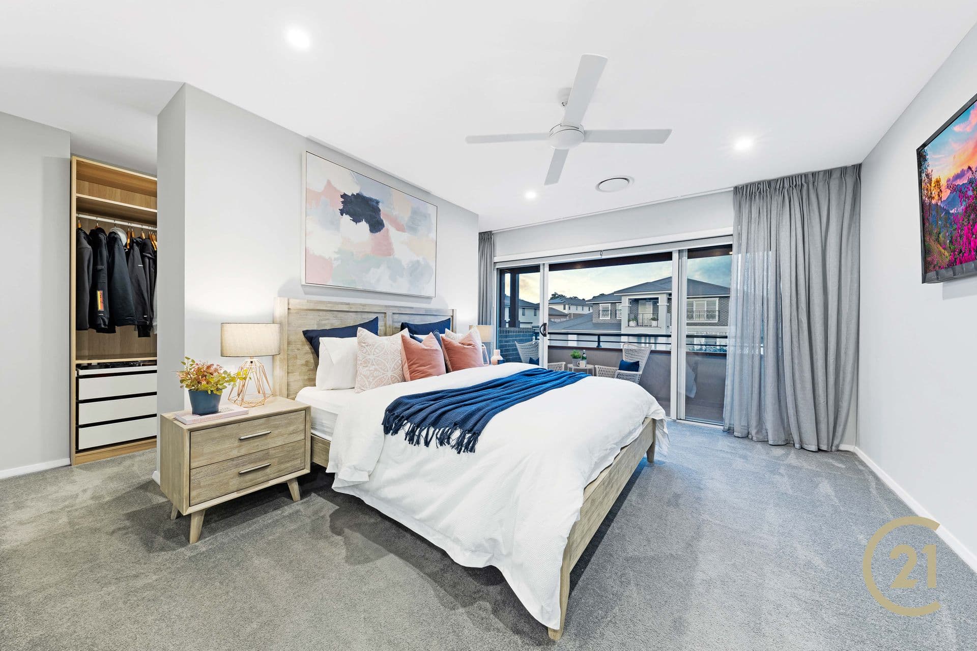 10 Siltstone Street, Box Hill, NSW, 2765, Gables - Thumbnail 8