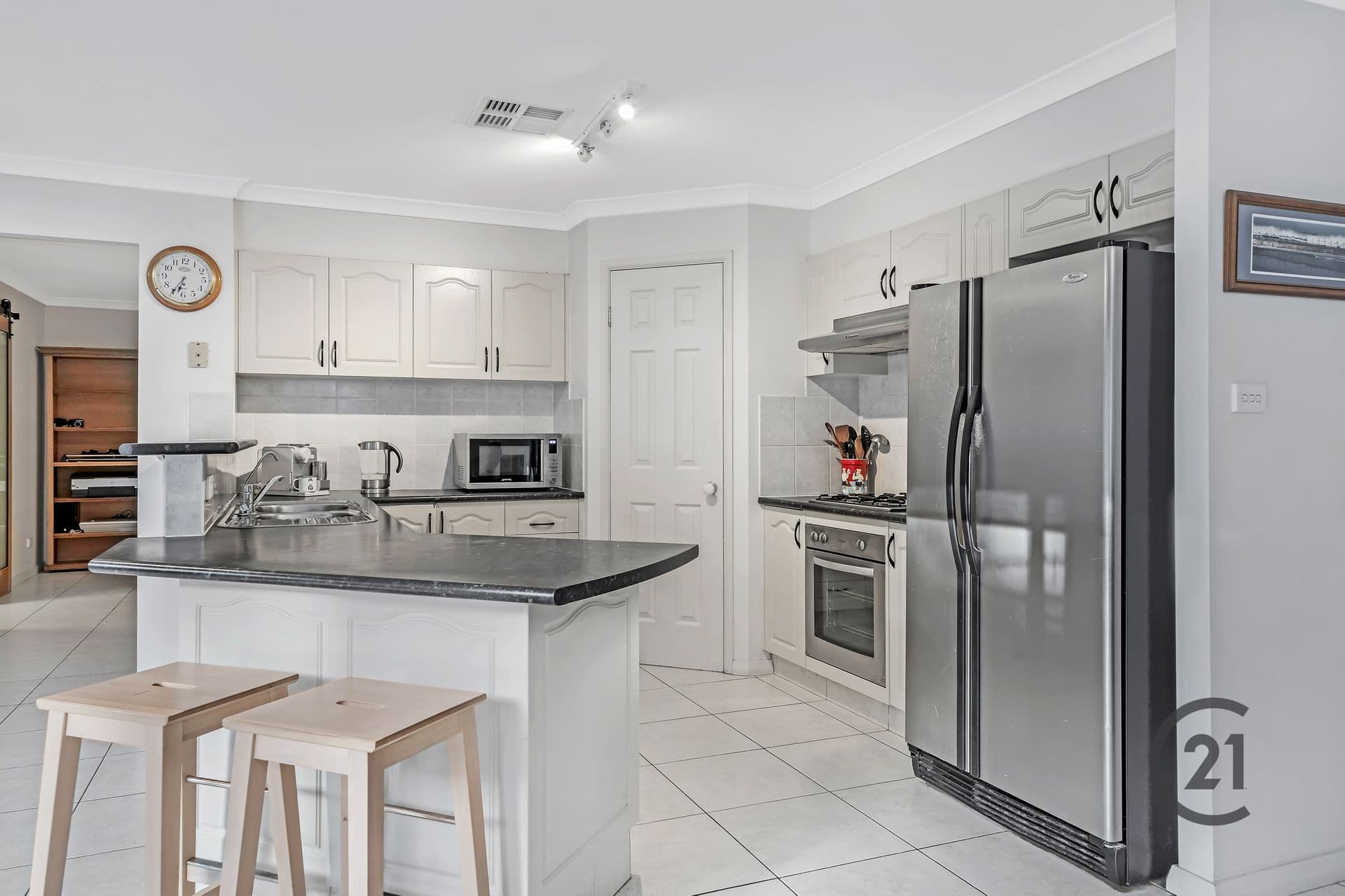 17 Rebellion Circuit, Beaumont Hills, NSW, 2155, Beaumont Hills - Thumbnail 5