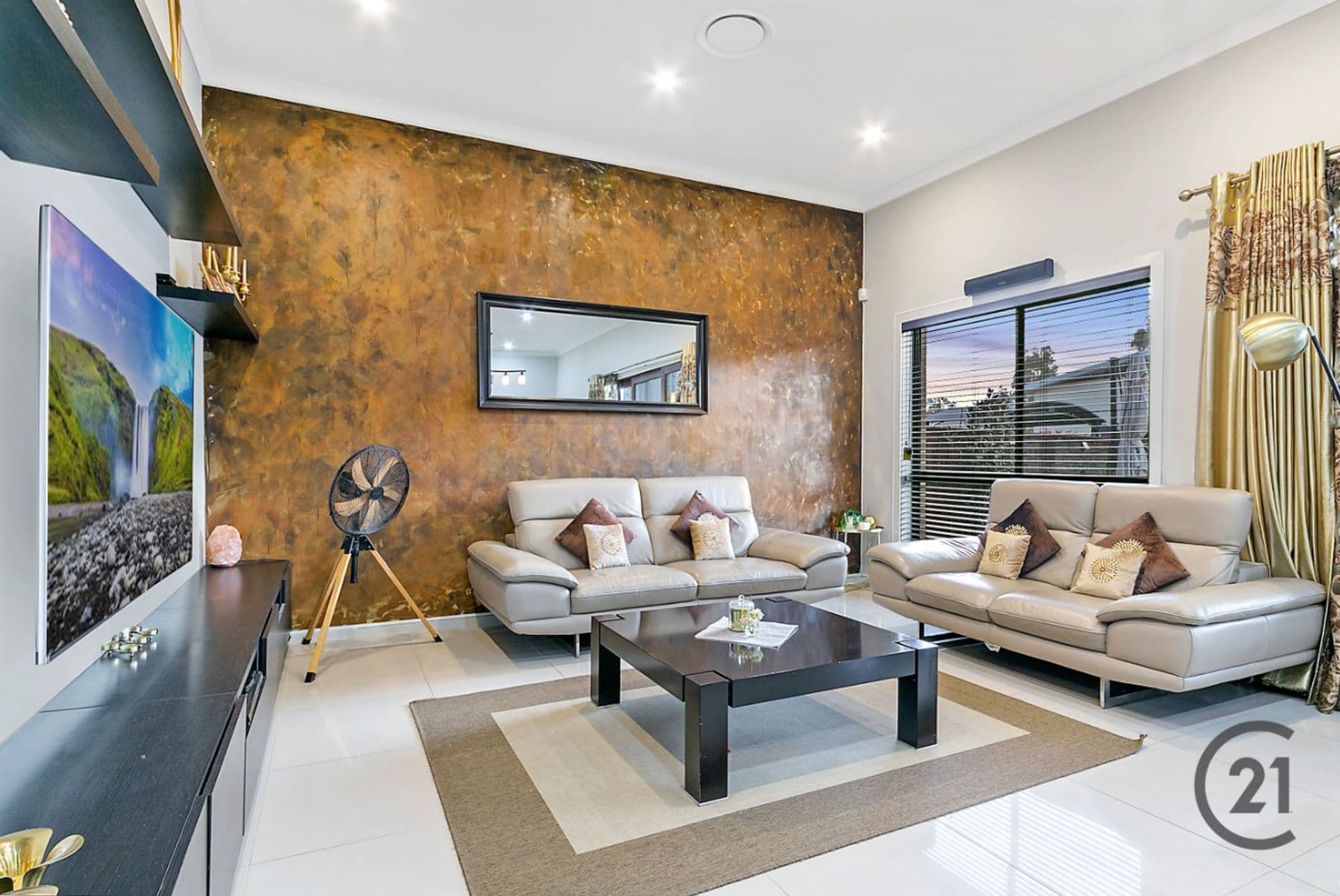 44 Bridgewood Drive, Beaumont Hills, NSW, 2155, Beaumont Hills - Thumbnail 2