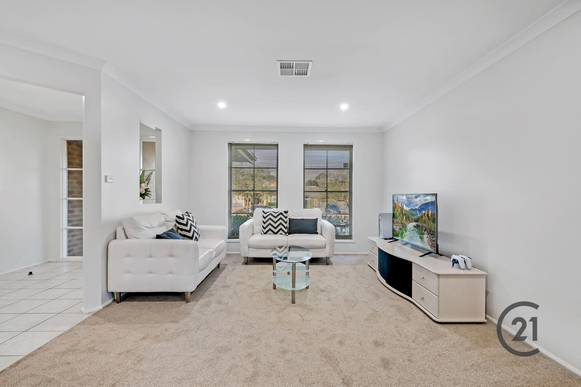 25 Green Hills Drive, Rouse Hill, NSW, 2155, Rouse Hill - Thumbnail 2