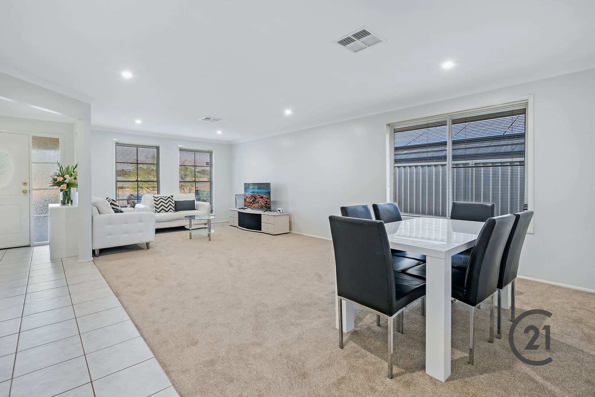 25 Green Hills Drive, Rouse Hill, NSW, 2155, Rouse Hill - Thumbnail 3