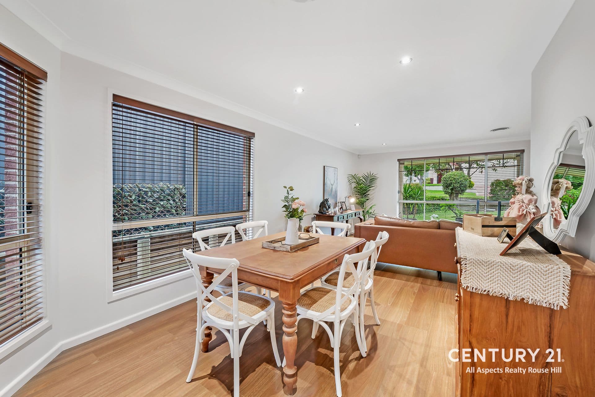 23 Buller Circuit, Beaumont Hills, NSW, 2155, Beaumont Hills - Thumbnail 5