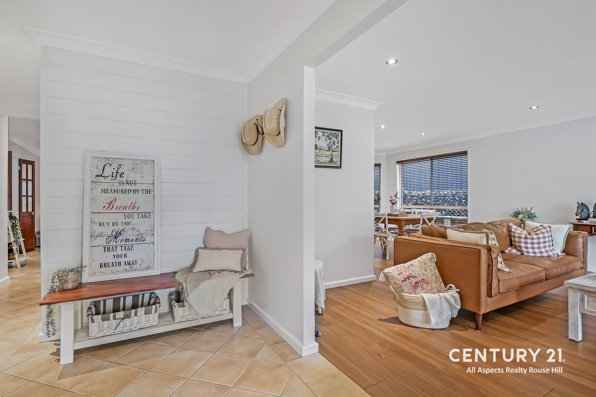 23 Buller Circuit, Beaumont Hills, NSW, 2155, Beaumont Hills - Thumbnail 2