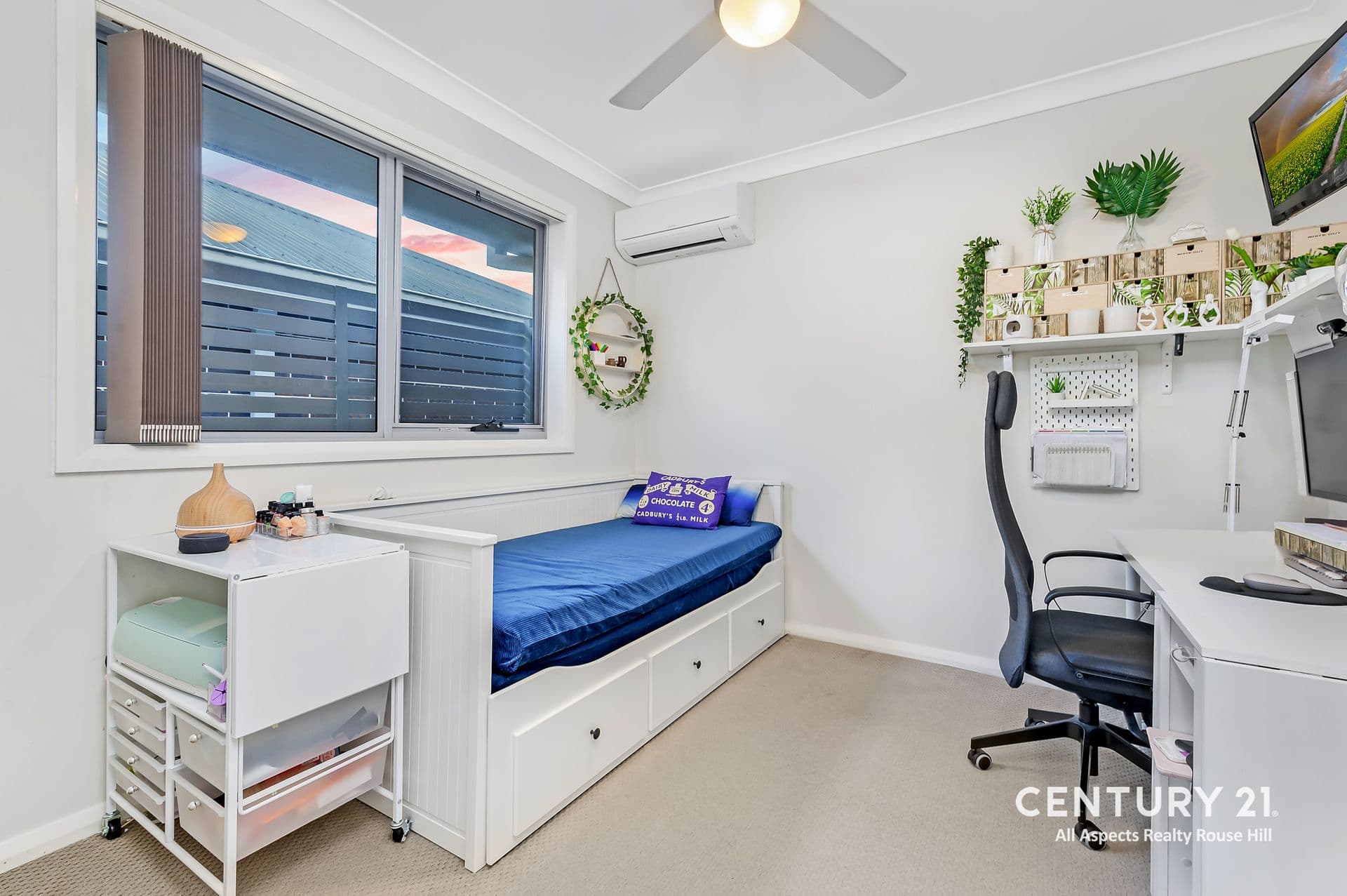 29 Caddies Boulevard, Rouse Hill, NSW, 2155, Rouse Hill - Thumbnail 8