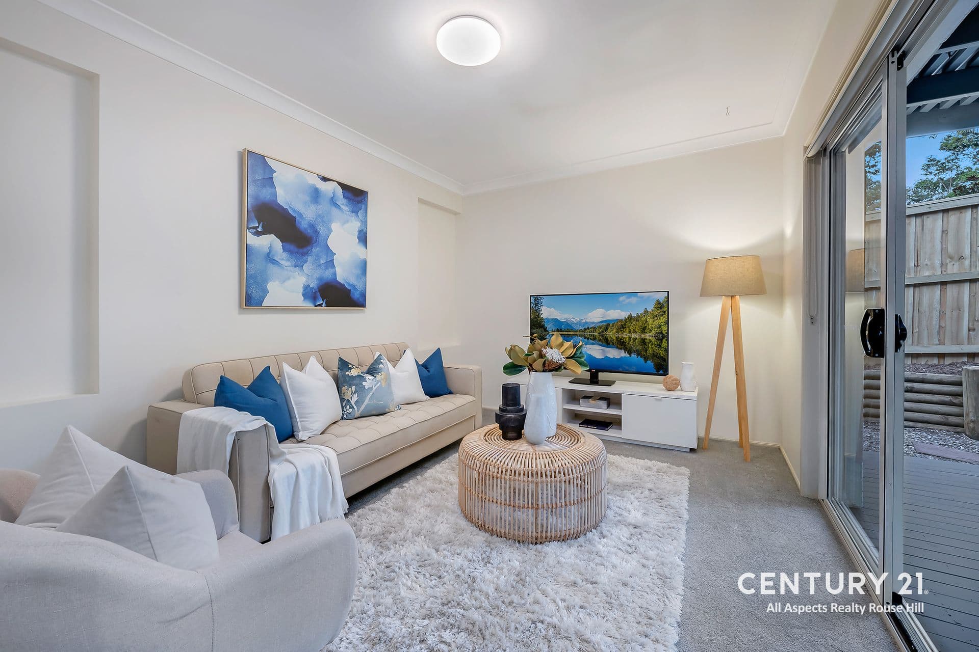 6 Roxburgh Crescent, Stanhope Gardens, NSW, 2768, Stanhope Gardens - Thumbnail 5