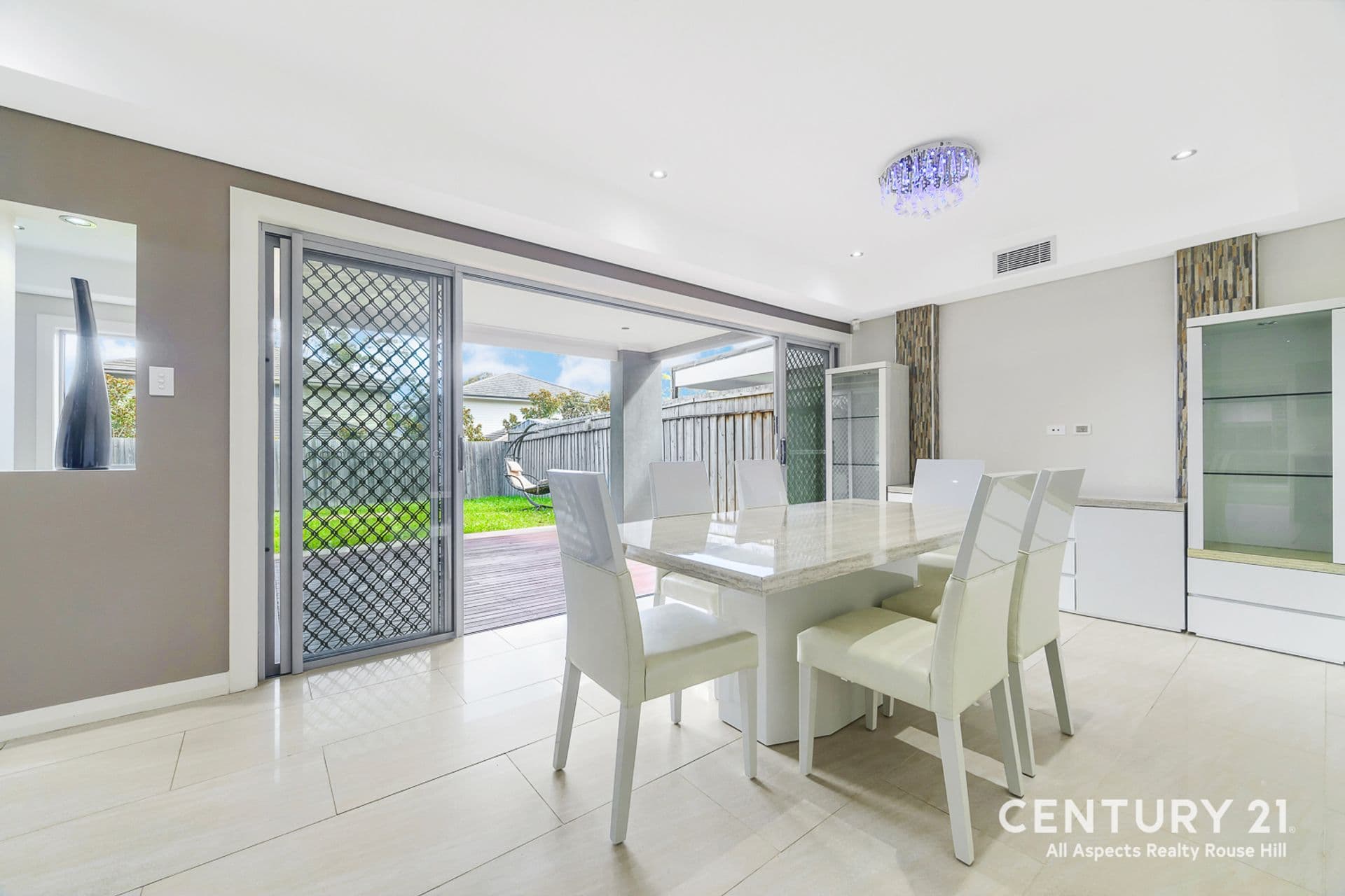58 Bridgewood Drive, Beaumont Hills, NSW, 2155, Beaumont Hills - Thumbnail 5