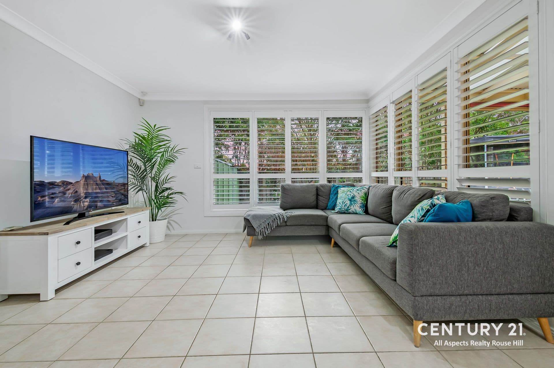 19 Wicklow Place, Rouse Hill, NSW, 2155, Rouse Hill - Thumbnail 5