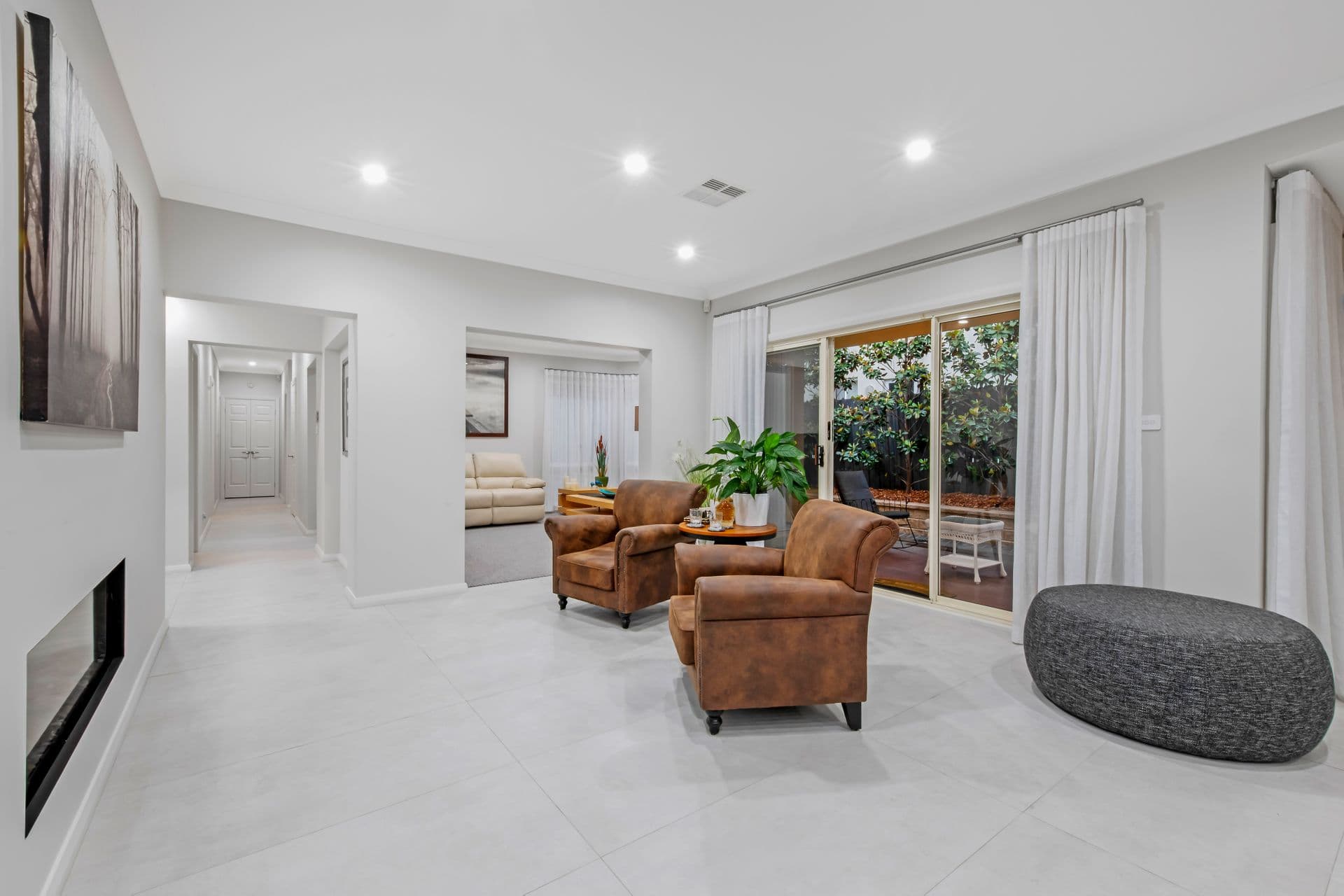 2 Chateau Close, North Kellyville, NSW, 2155, North Kellyville - Thumbnail 5