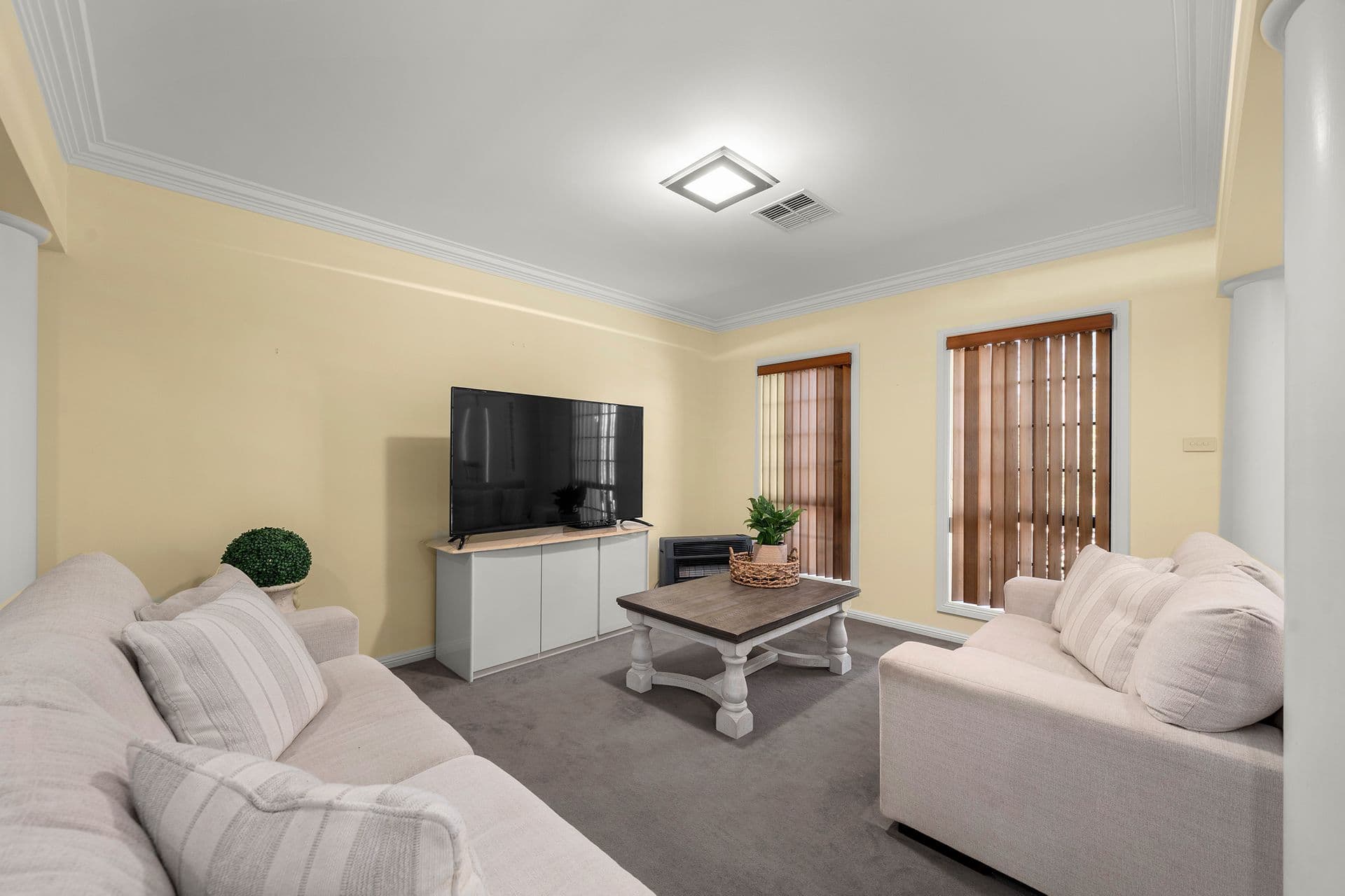4 Kindilen Close, Rouse Hill, NSW, 2155, Rouse Hill - Thumbnail 5
