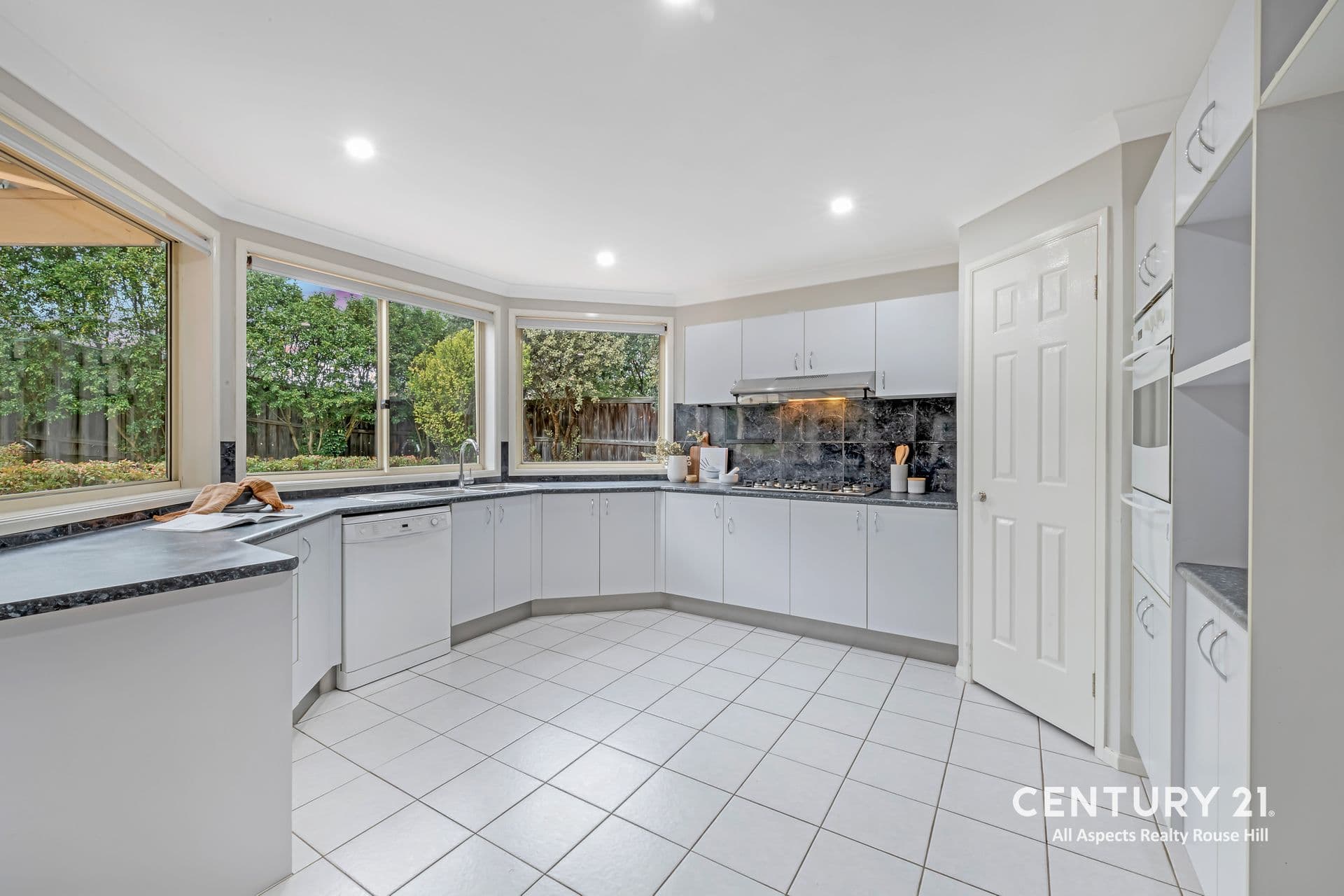 16 Trumper Way, Rouse Hill, NSW, 2155, Rouse Hill - Thumbnail 6