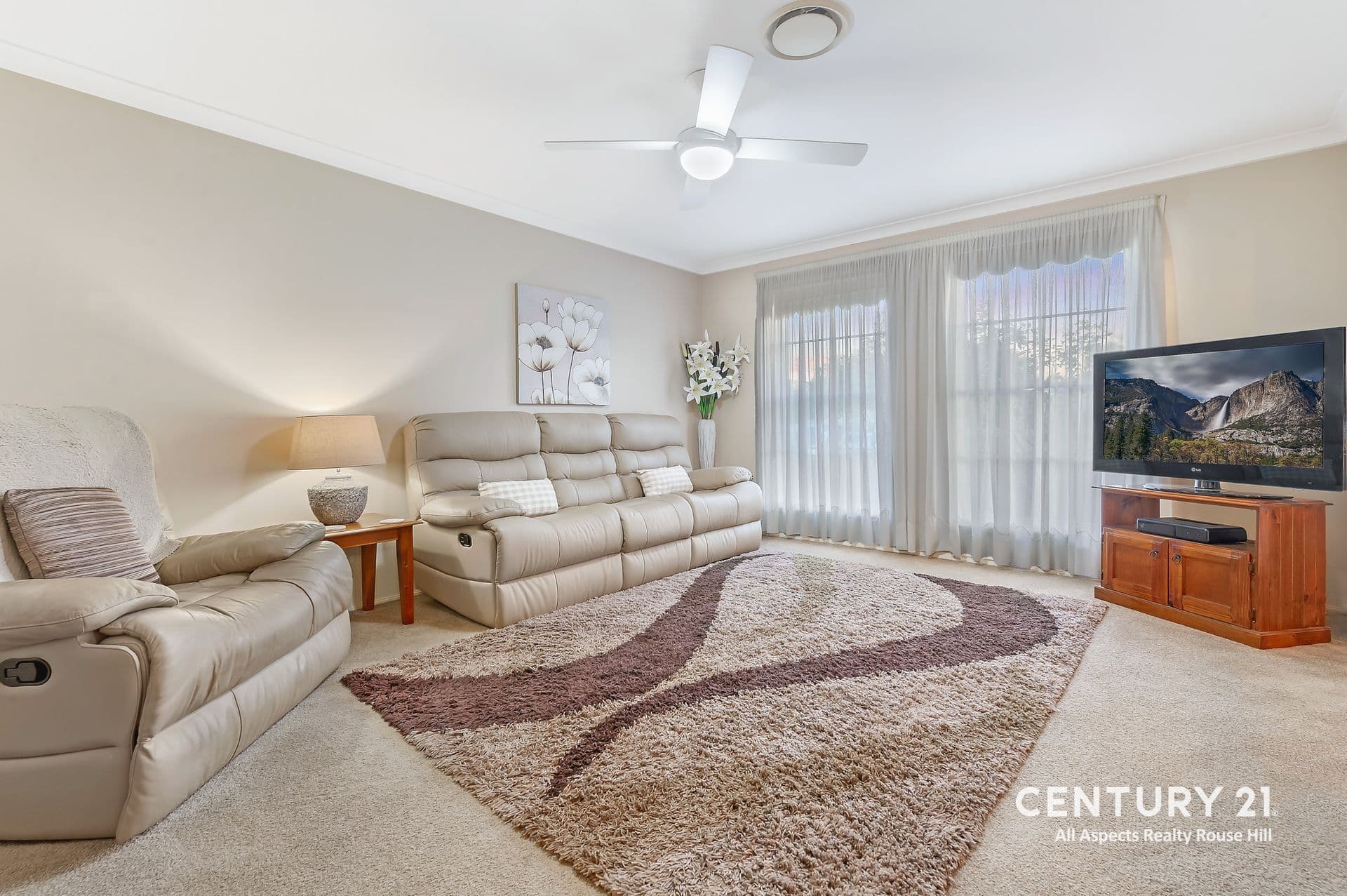 28 Greenhills Drive, Rouse Hill, NSW, 2155, Rouse Hill - Thumbnail 2