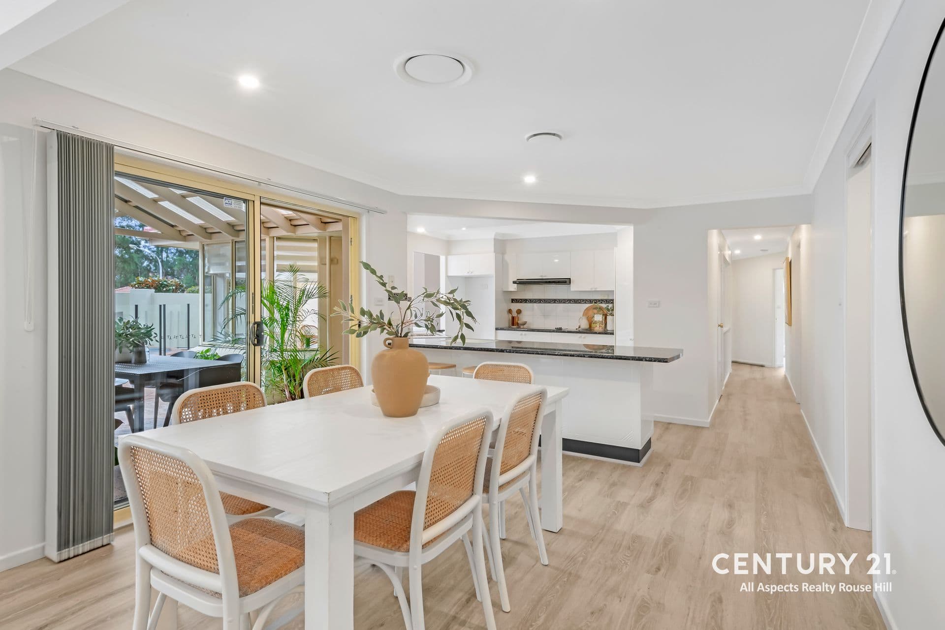 4 Knox Place, Rouse Hill, NSW, 2155, Rouse Hill - Thumbnail 6