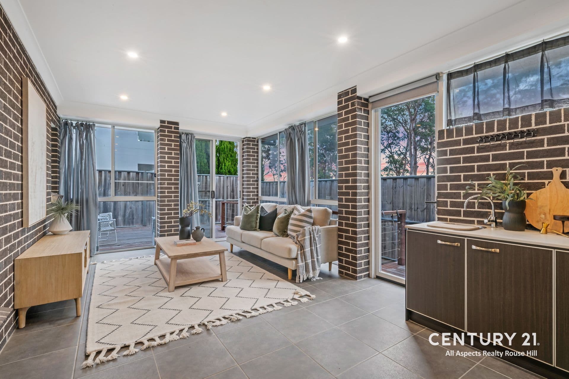 1 Indwarra Avenue, North Kellyville, NSW, 2155, North Kellyville - Thumbnail 8