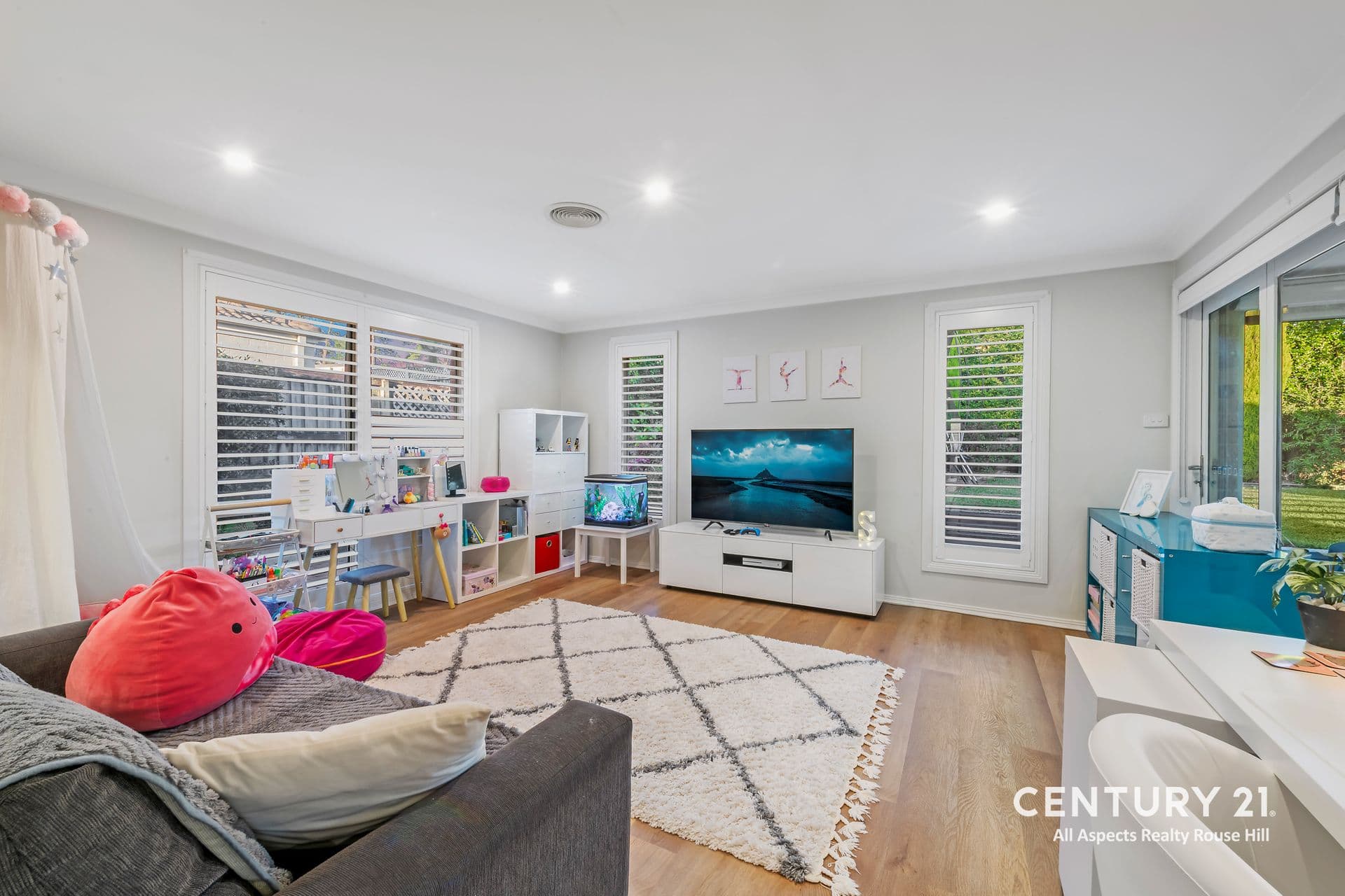22 Hazelton Avenue, Kellyville Ridge, NSW, 2155, Kellyville Ridge - Thumbnail 5