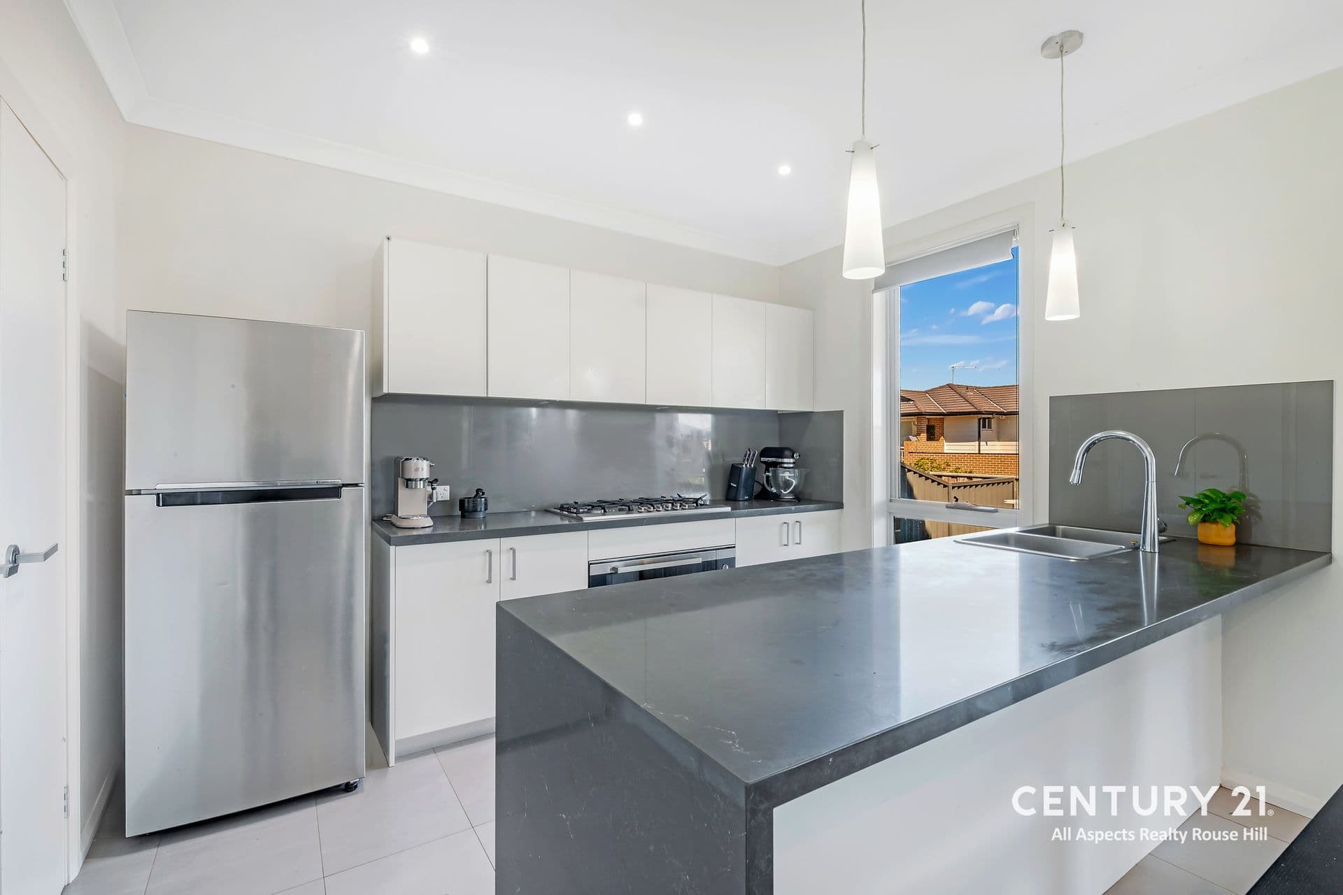19 Andrews Grove, Kellyville, NSW, 2155, Kellyville - Thumbnail 2