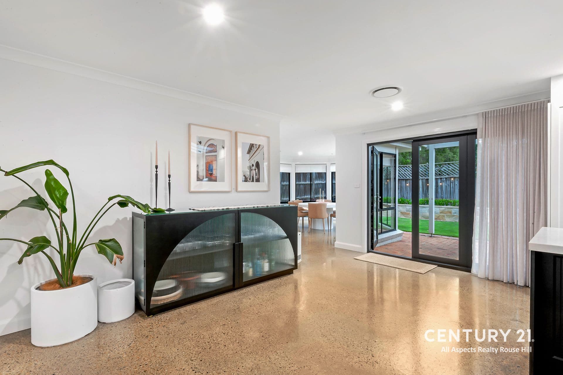 18 Carmelita Circuit, Rouse Hill, NSW, 2155, Rouse Hill - Thumbnail 5