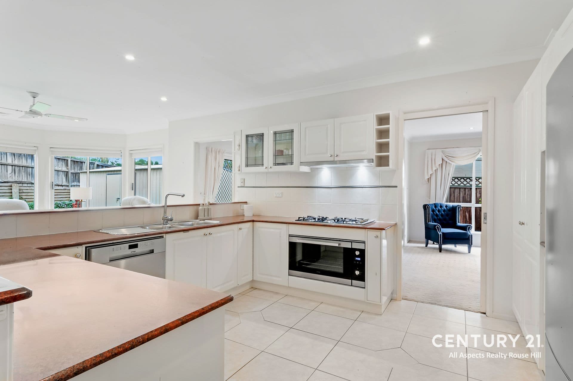 11 Ellerstone Court, Kellyville, NSW, 2155, Kellyville - Thumbnail 6