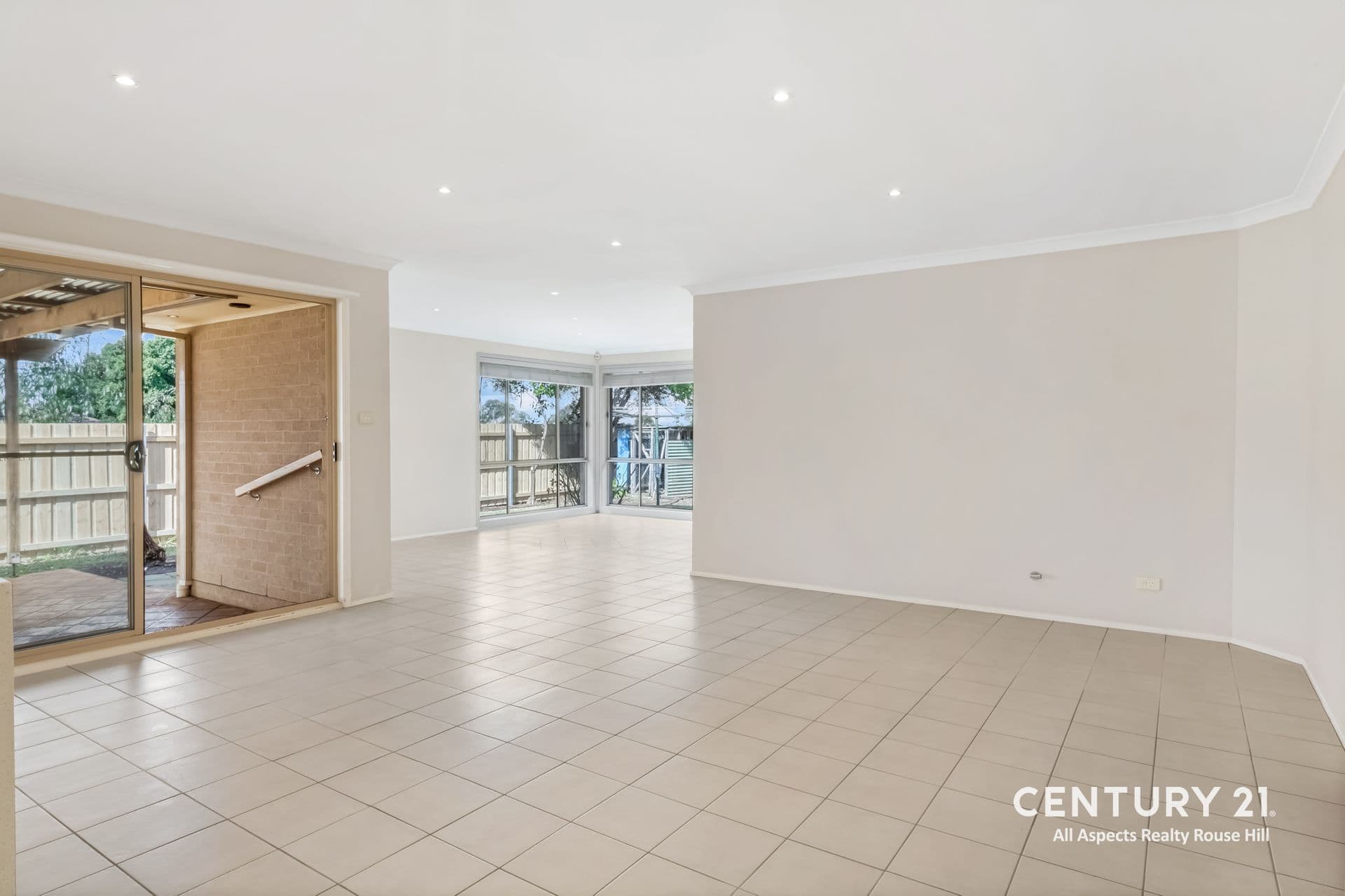 122 Milford Drive, Rouse Hill, NSW, 2155, Rouse Hill - Thumbnail 4
