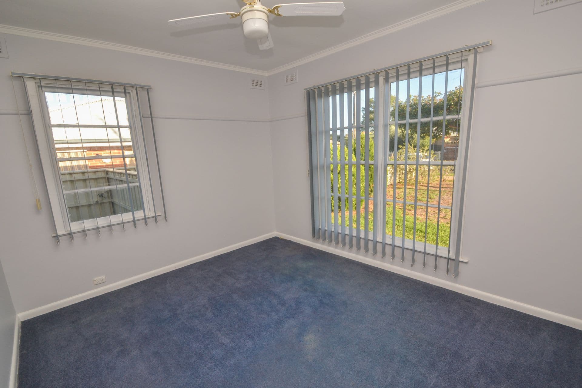 1 Garden Crescent, Echuca, VIC, 3564, Echuca - Thumbnail 5