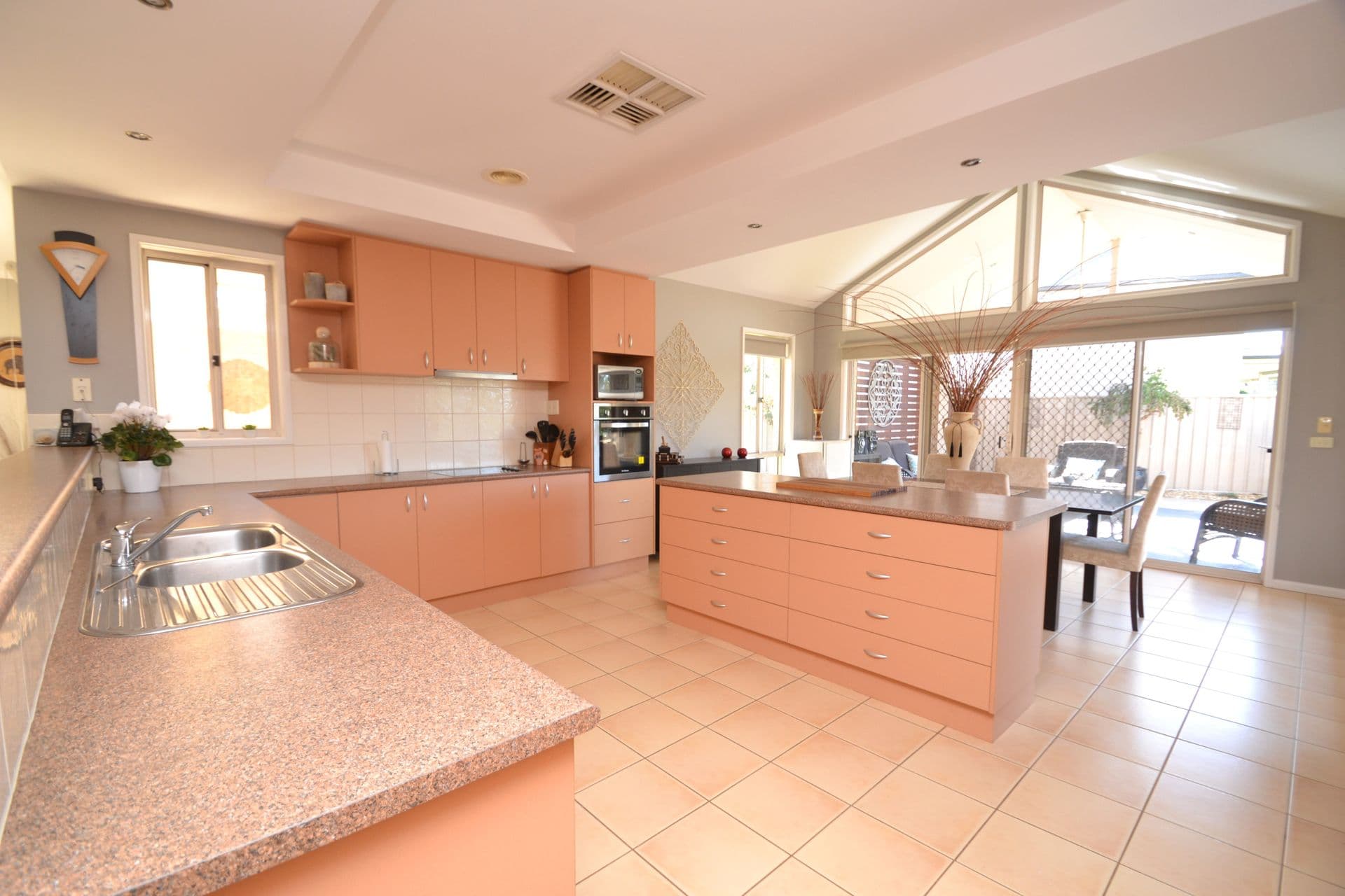 32 William Street, Rochester, VIC, 3561, Rochester - Thumbnail 5