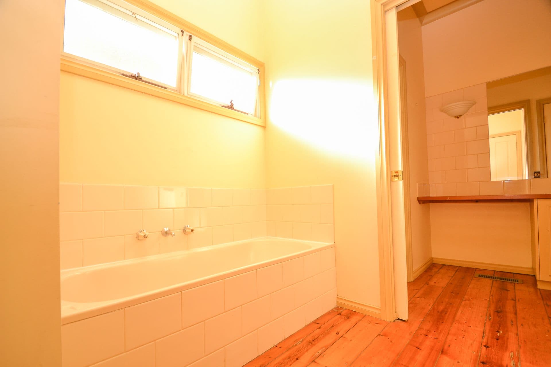 76 Hume Street, Echuca, VIC, 3564, Echuca - Thumbnail 7